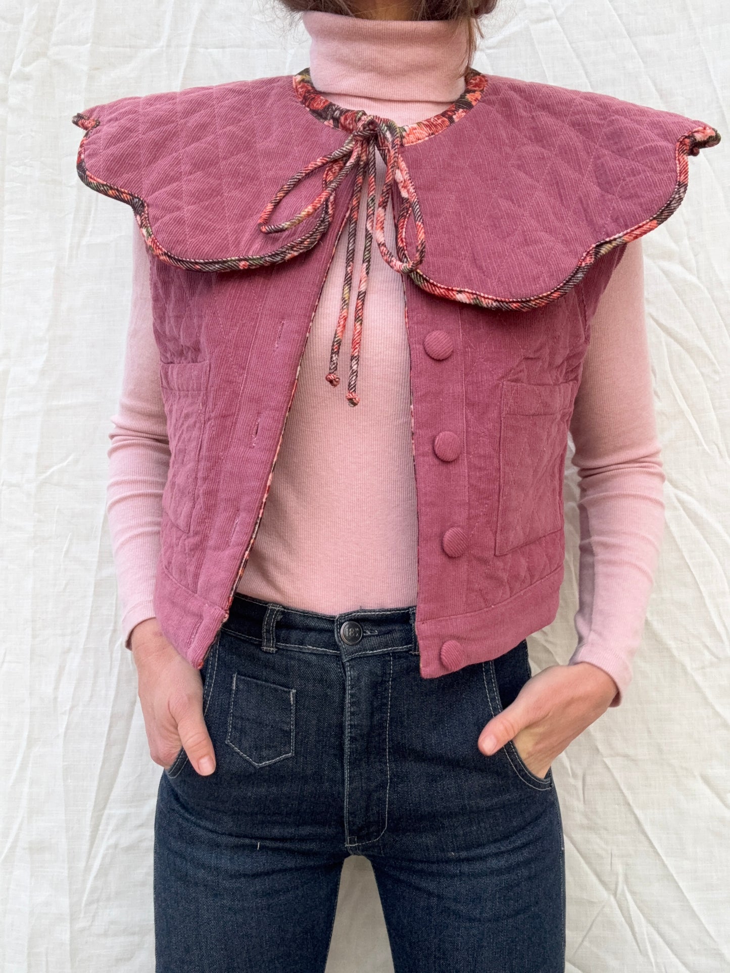 PREORDER - 100% RECYCLED COTTON CORDUROY - PEMBROKE CROP REVERSIBLE QUILTED JACKET/VEST FLORAL