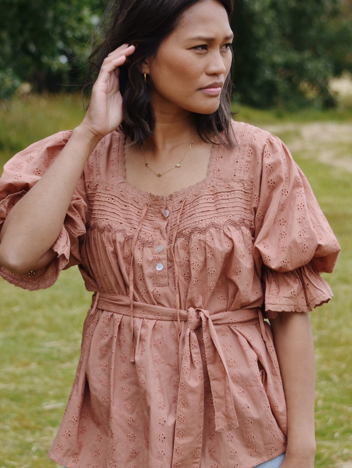 100% RECYCLED COTTON - MORNING SONG HAND SMOCKED BLOUSE ANTIQUE BROWN - SMALL