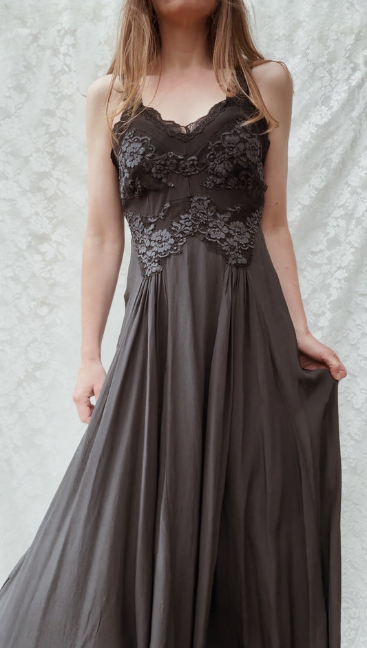 PREORDER AURORA SILK & LACE DRESS - BLACK