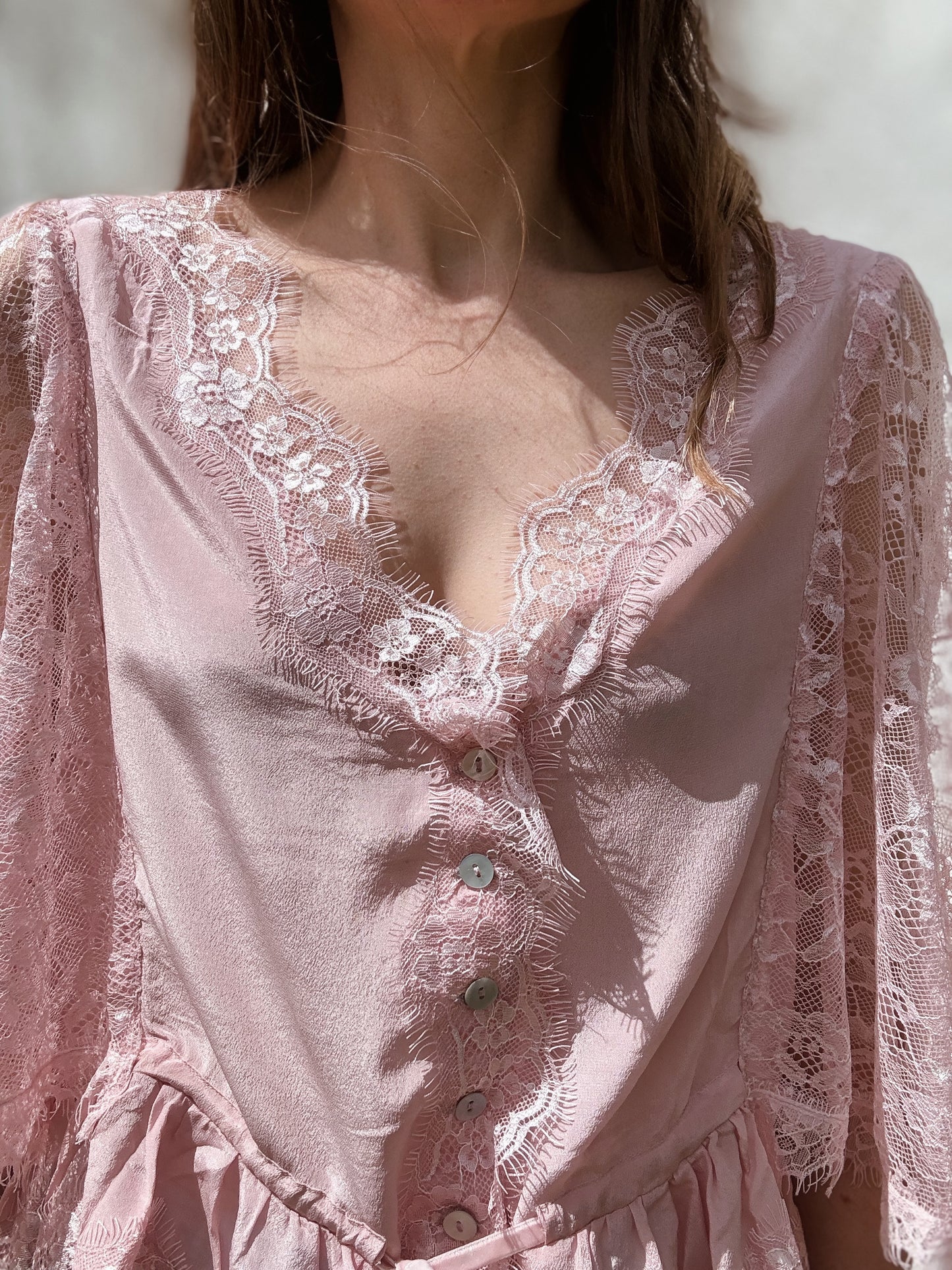 AMORET SILK CAPELET BLOUSE - PASTEL PINK
