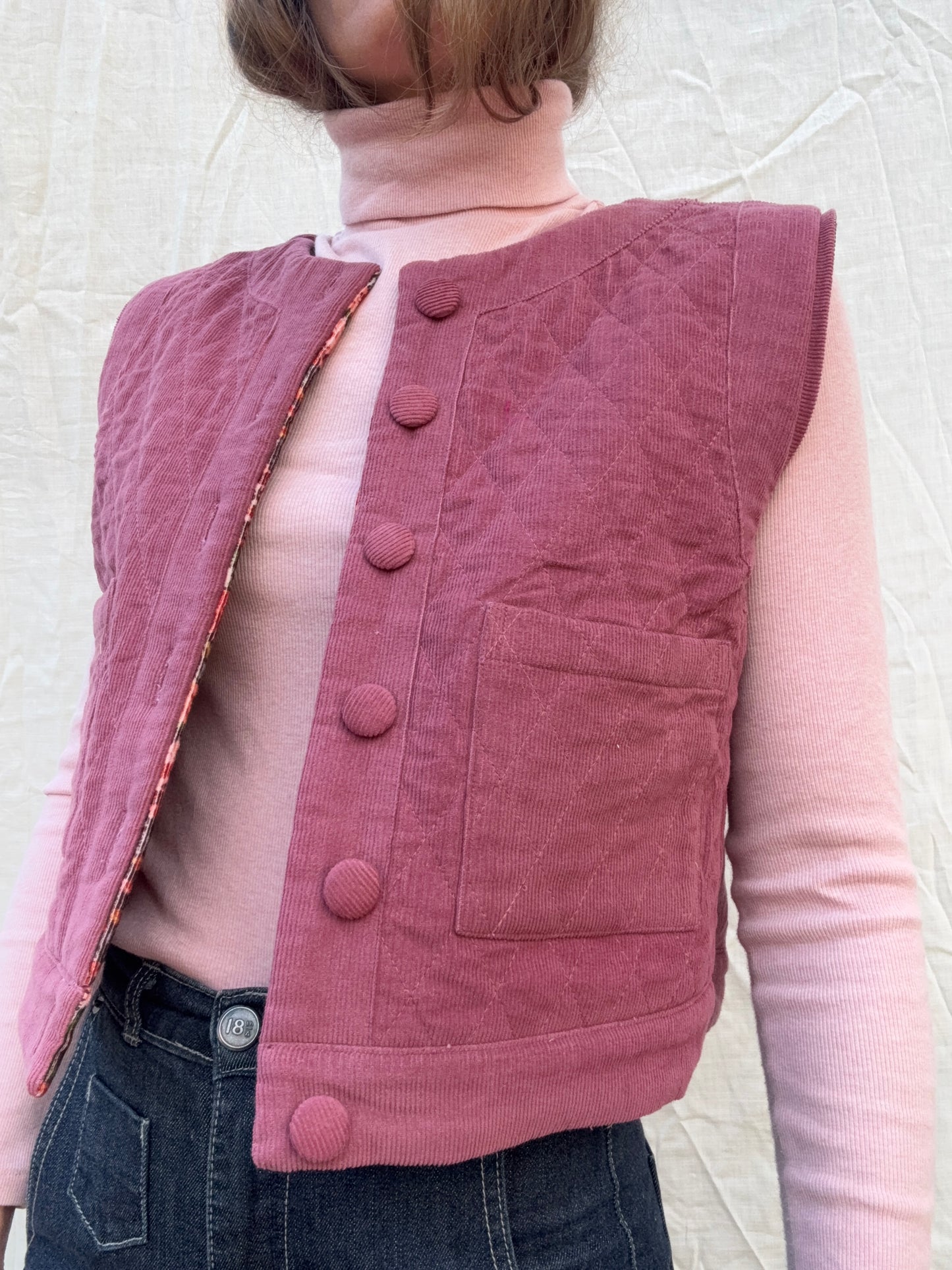 PREORDER - 100% RECYCLED COTTON CORDUROY - PEMBROKE CROP REVERSIBLE QUILTED JACKET/VEST FLORAL