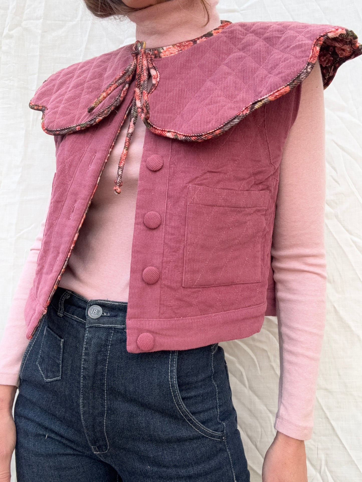 PREORDER - 100% RECYCLED COTTON CORDUROY - PEMBROKE CROP REVERSIBLE QUILTED JACKET/VEST FLORAL