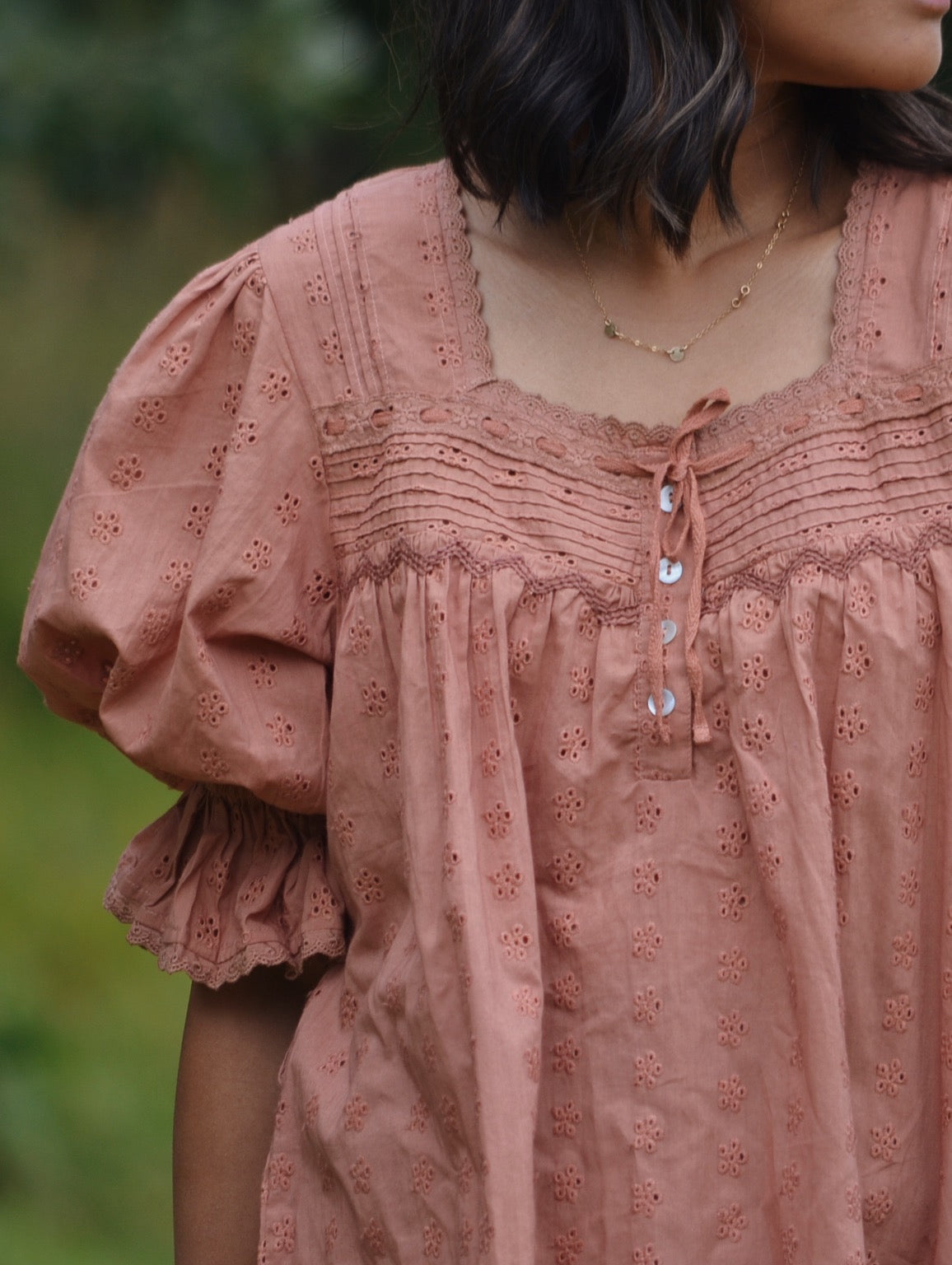 100% RECYCLED COTTON - MORNING SONG HAND SMOCKED BLOUSE ANTIQUE BROWN - SMALL
