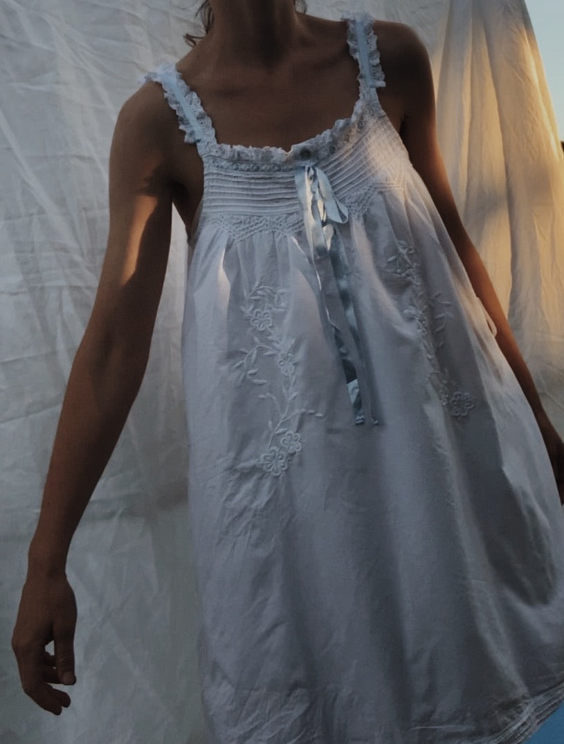 100% RECYCLED COTTON - NIGHTINGALE HAND SMOCKED DRESS WHITE