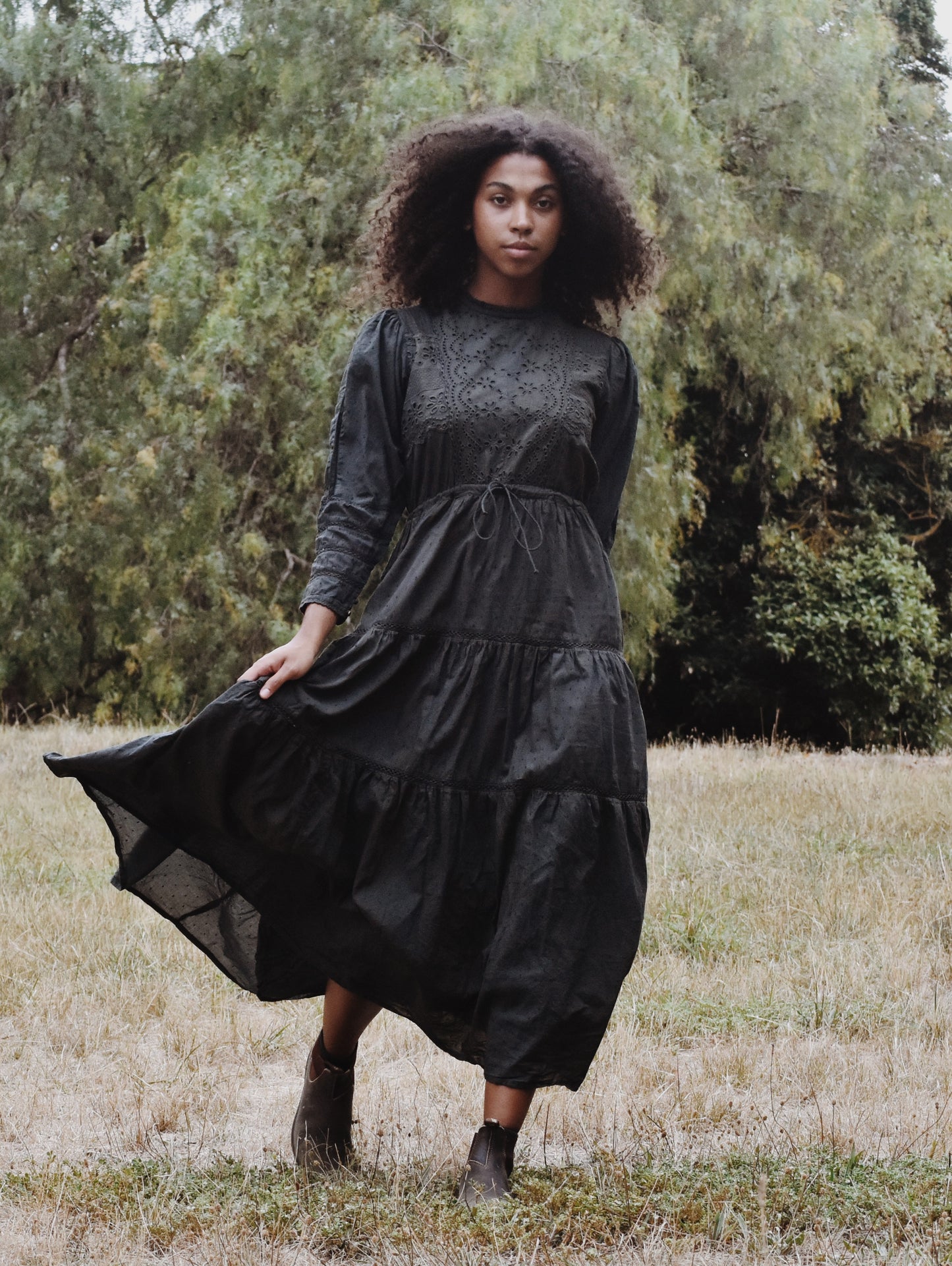 SAINSBURY COTTON LACE DRESS WASHED BLACK