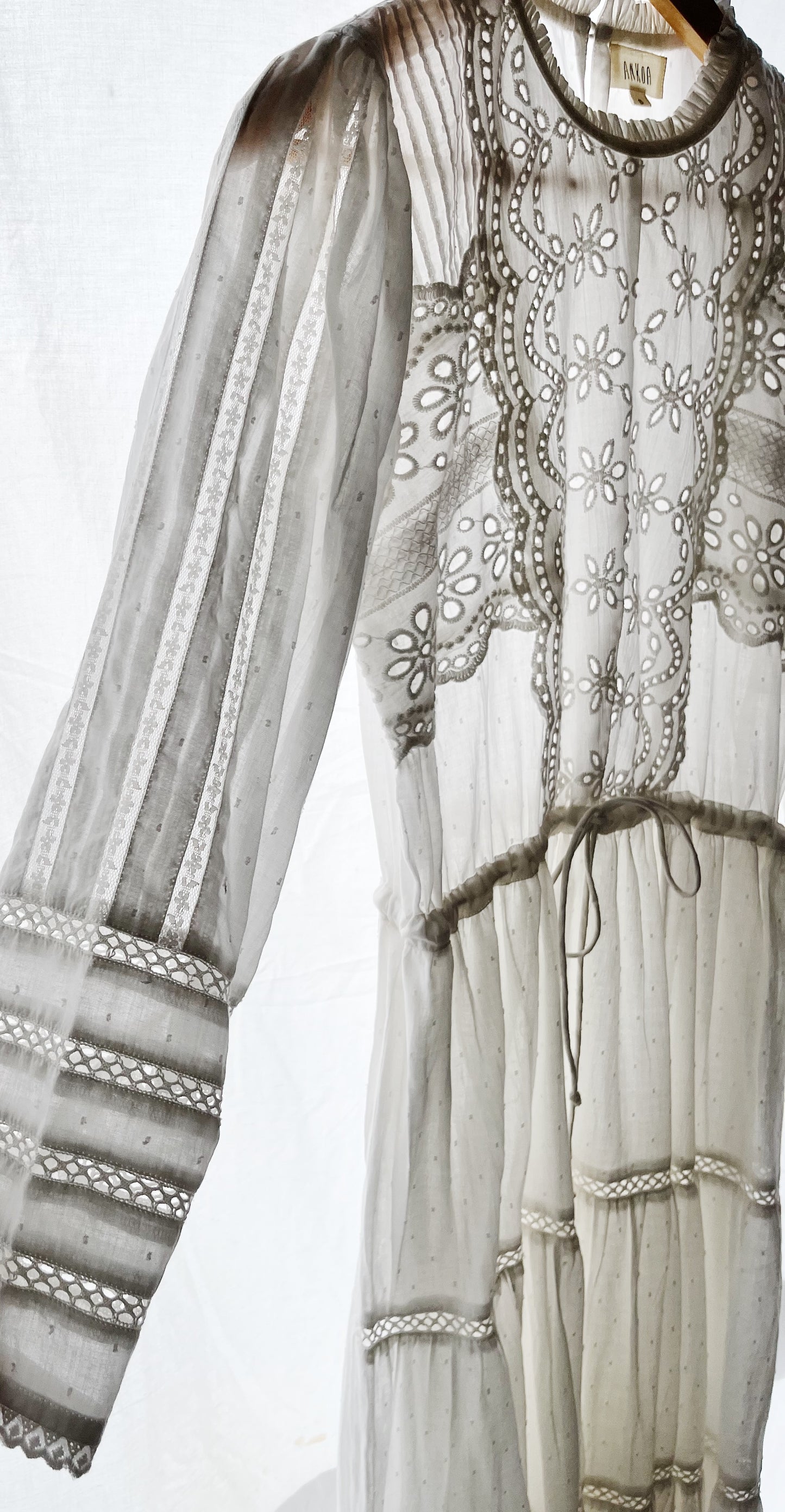 SAINSBURY COTTON LACE DRESS WHITE