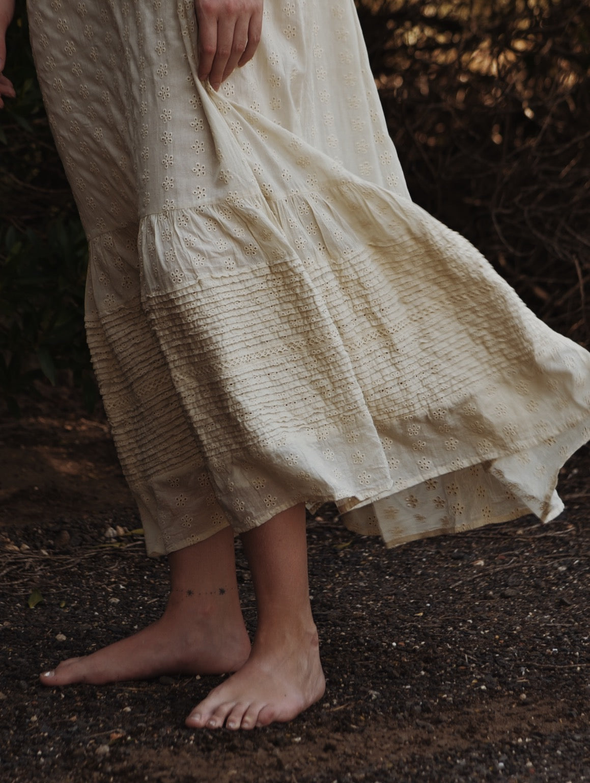 SMALL RESTOCK - ARLINGTON DRESS ANTIQUE WHITE