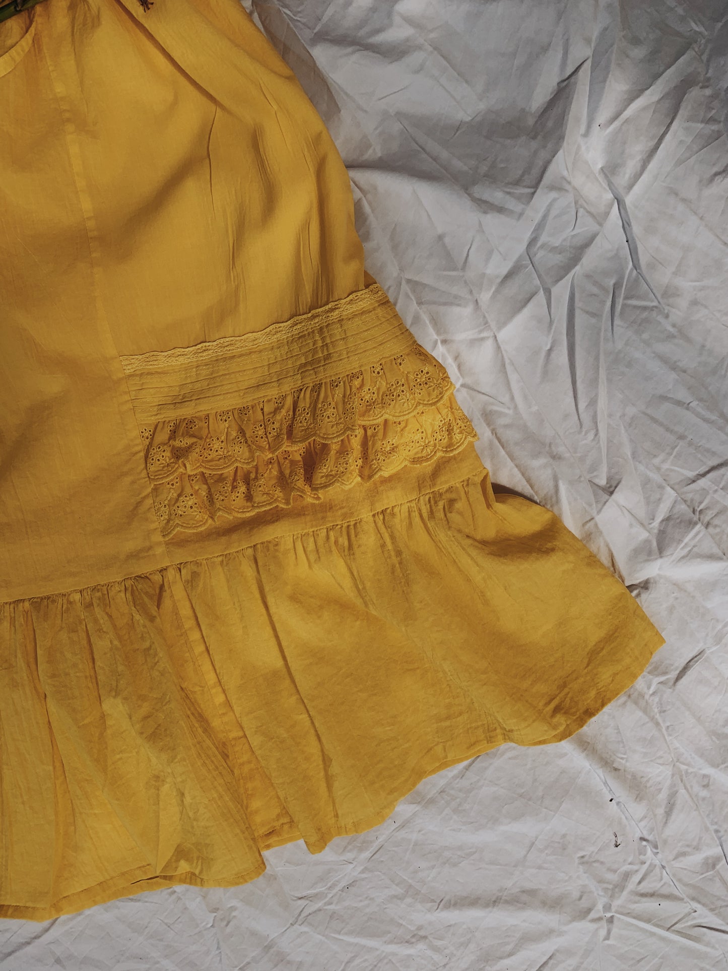SECOND - 100% RECYCLED COTTON - ABERDEEN BUTTERCUP COTTON LACE DRESS