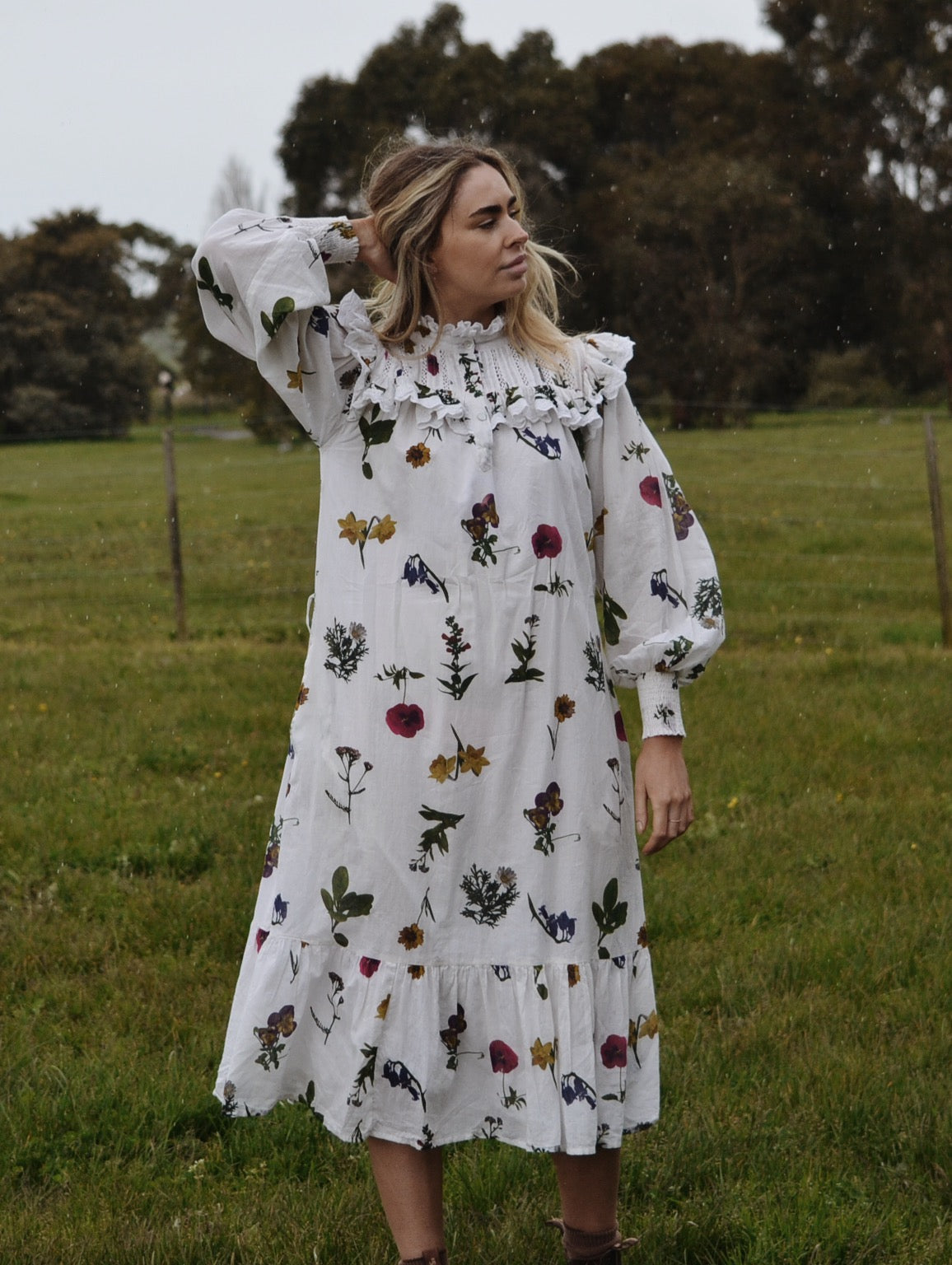 PRELOVED - 100% RECYCLED COTTON - CLOTHILDE DRESS GARDEN BOTANIC - LARGE