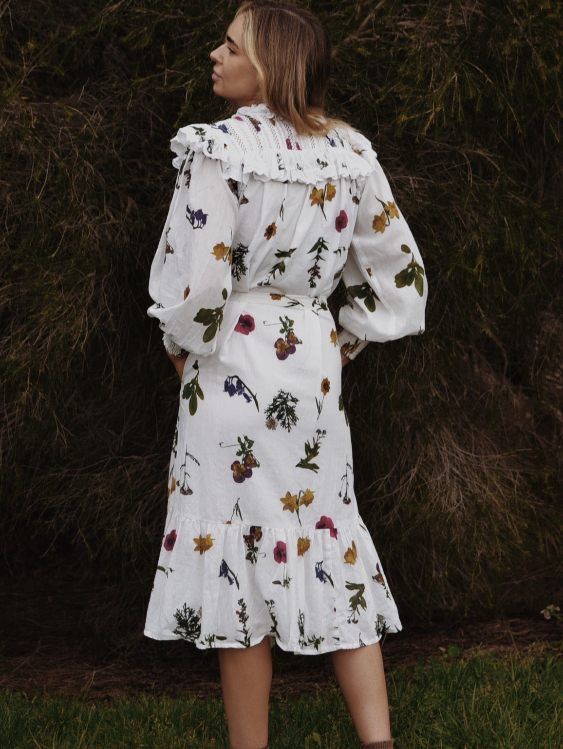 PRELOVED - 100% RECYCLED COTTON - CLOTHILDE DRESS GARDEN BOTANIC - LARGE