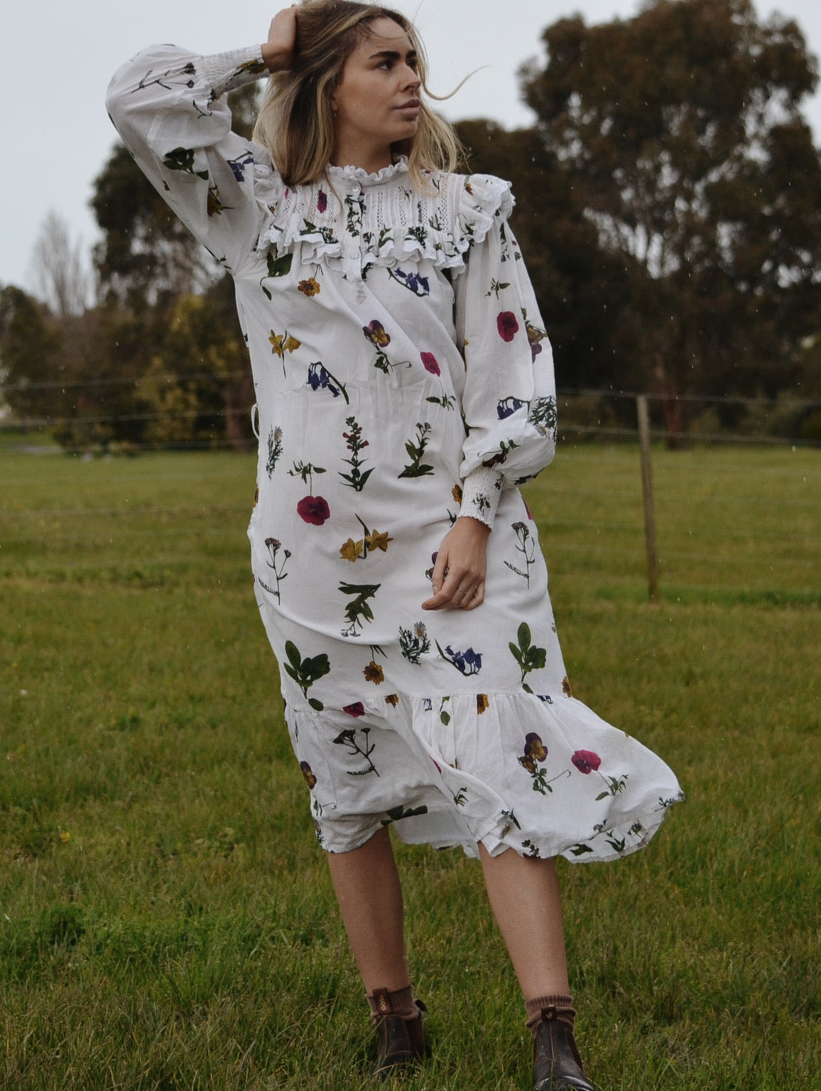 PRELOVED - 100% RECYCLED COTTON - CLOTHILDE DRESS GARDEN BOTANIC - LARGE