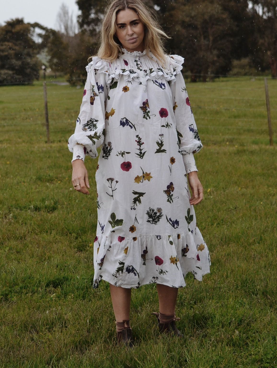 PRELOVED - 100% RECYCLED COTTON - CLOTHILDE DRESS GARDEN BOTANIC - LARGE