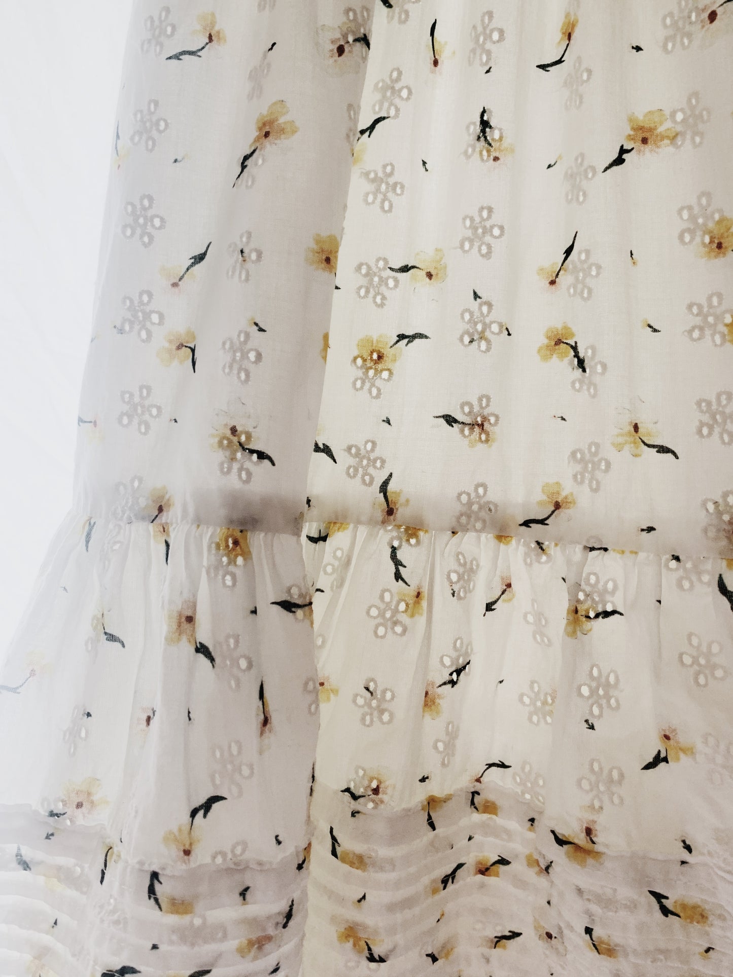 100% RECYCLED COTTON - CLEMENTINE BUTTON DOWN DRESS WHITE DAISY FLORAL