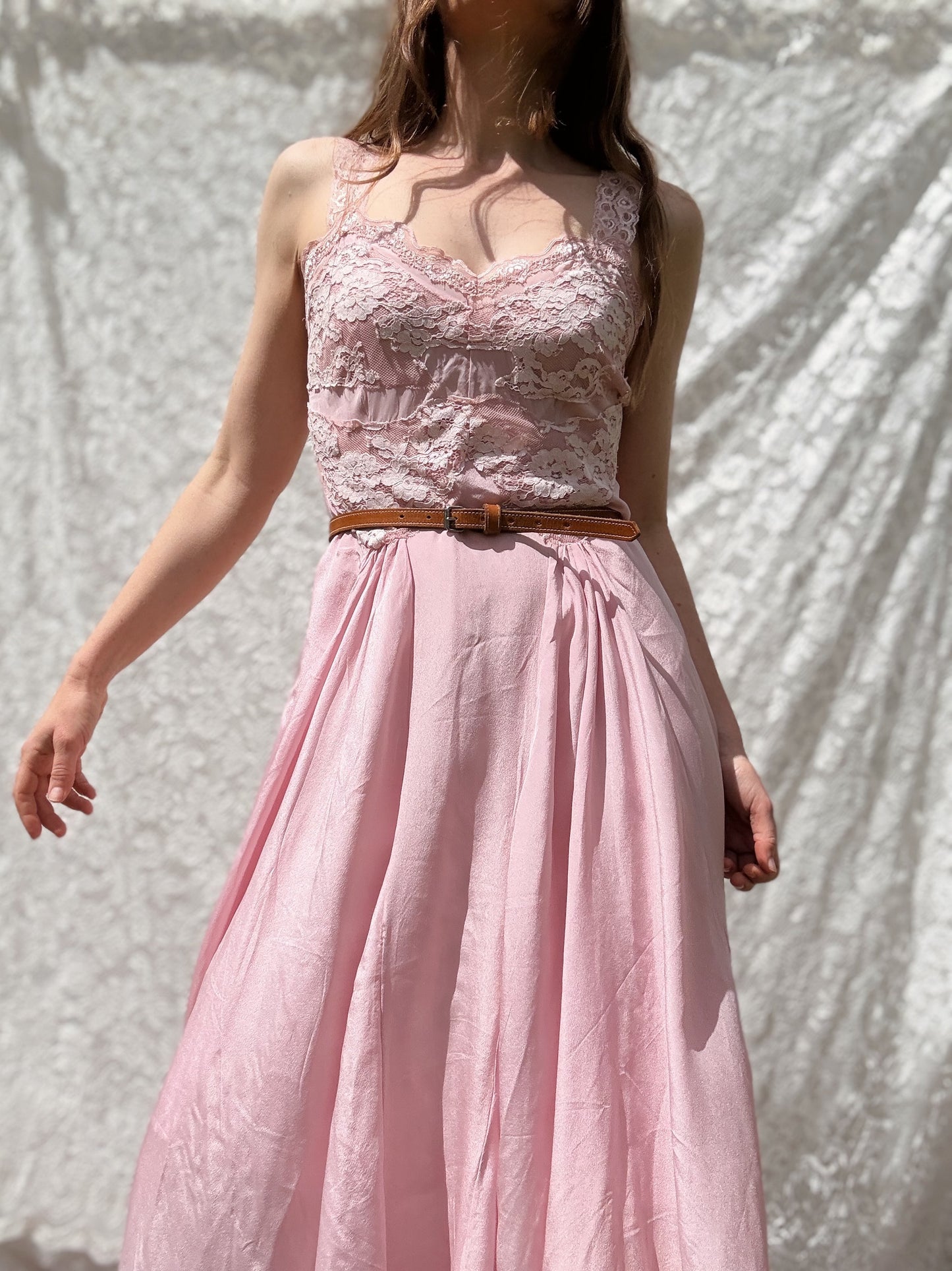 AURORA SILK & LACE DRESS - PASTEL PINK