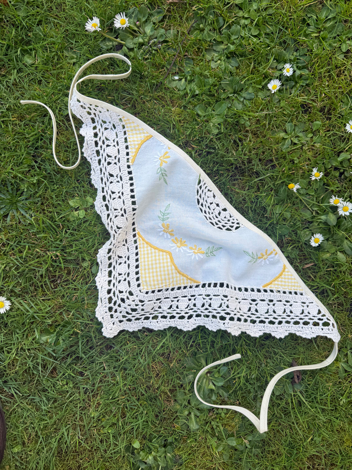REWORKED - CROCHET YELLOW GINGHAM HEAD SCARF WITH DAISIES CALICO