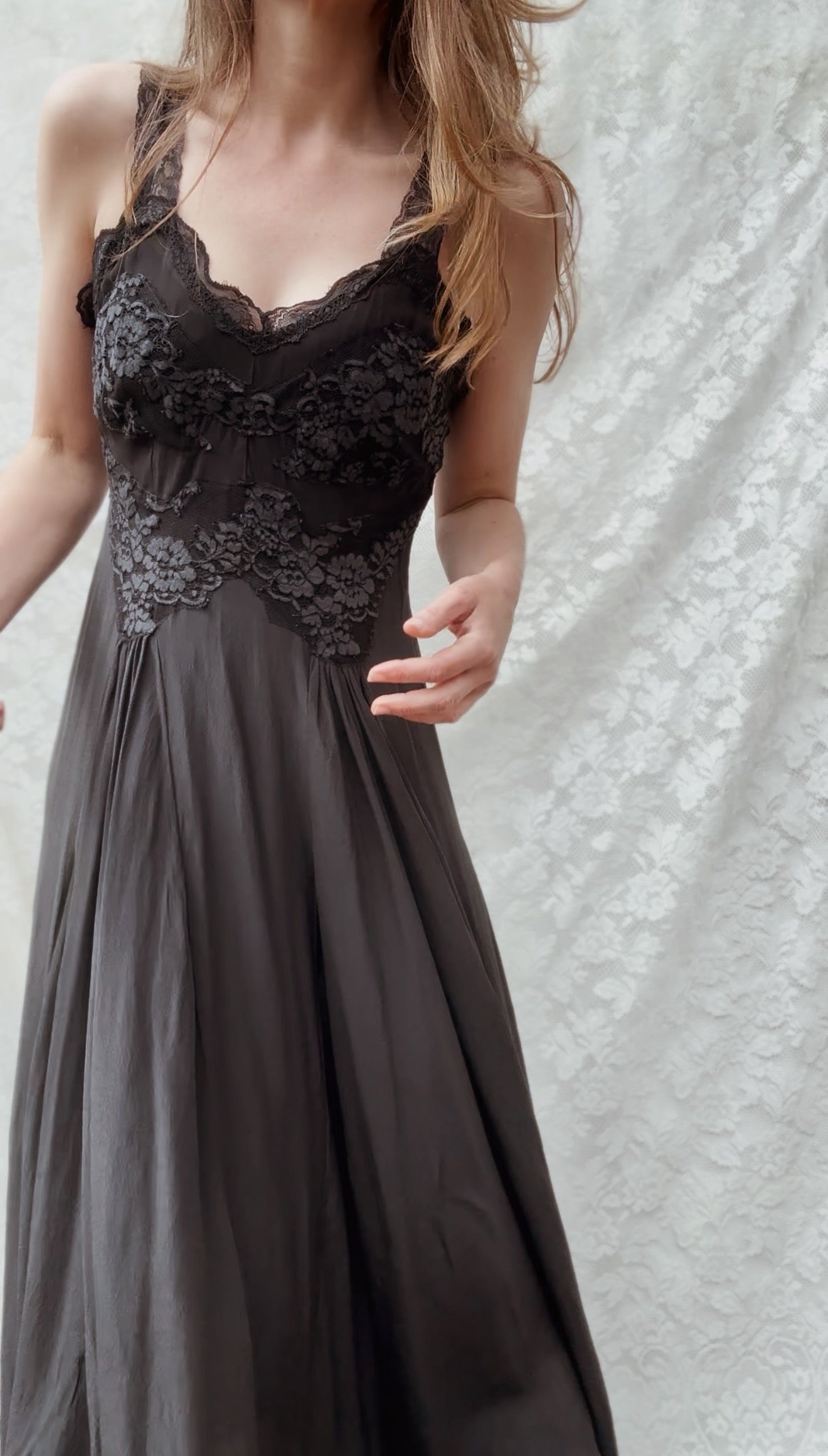 PREORDER AURORA SILK & LACE DRESS - BLACK