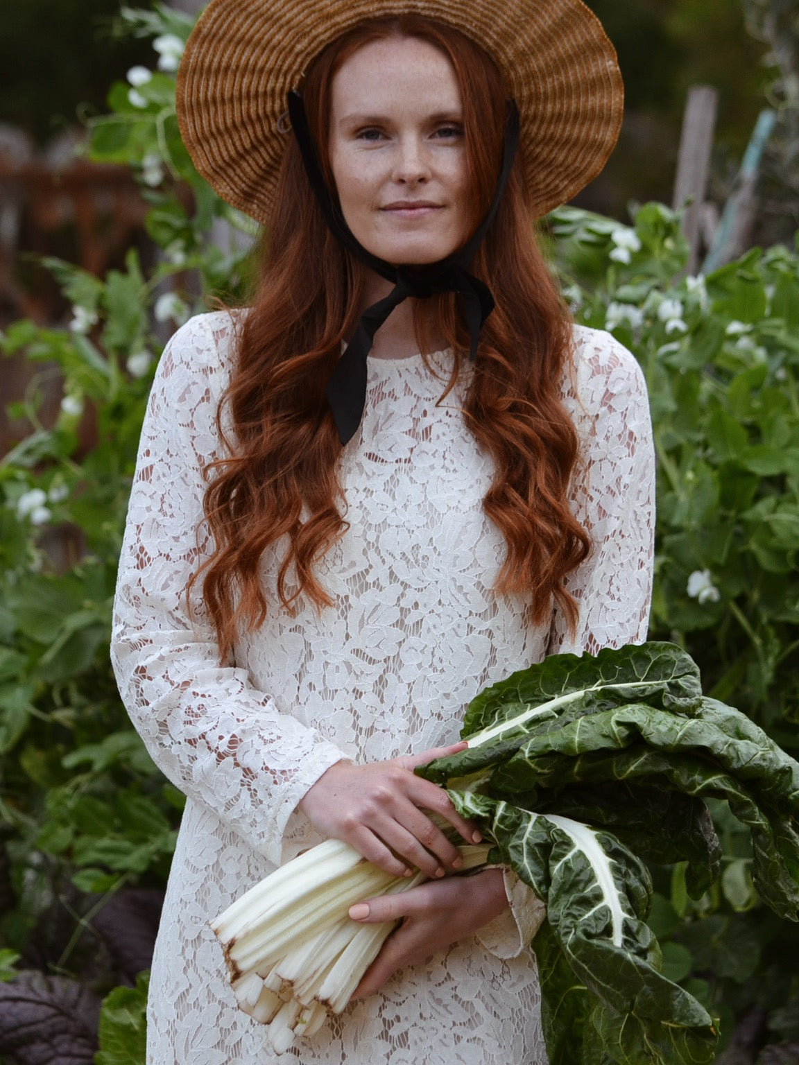 REWORKED - LACE DRESS SIZE 8-10