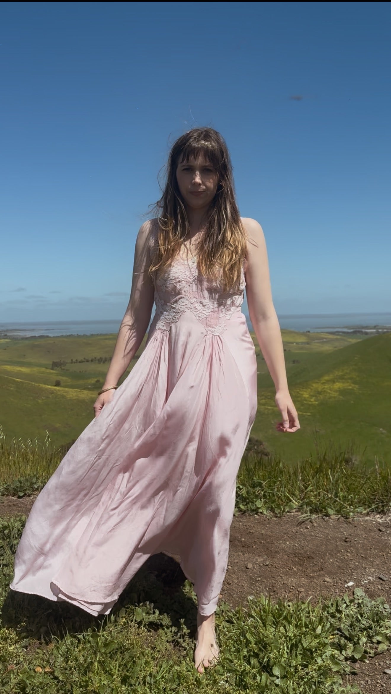 AURORA SILK & LACE DRESS - PASTEL PINK