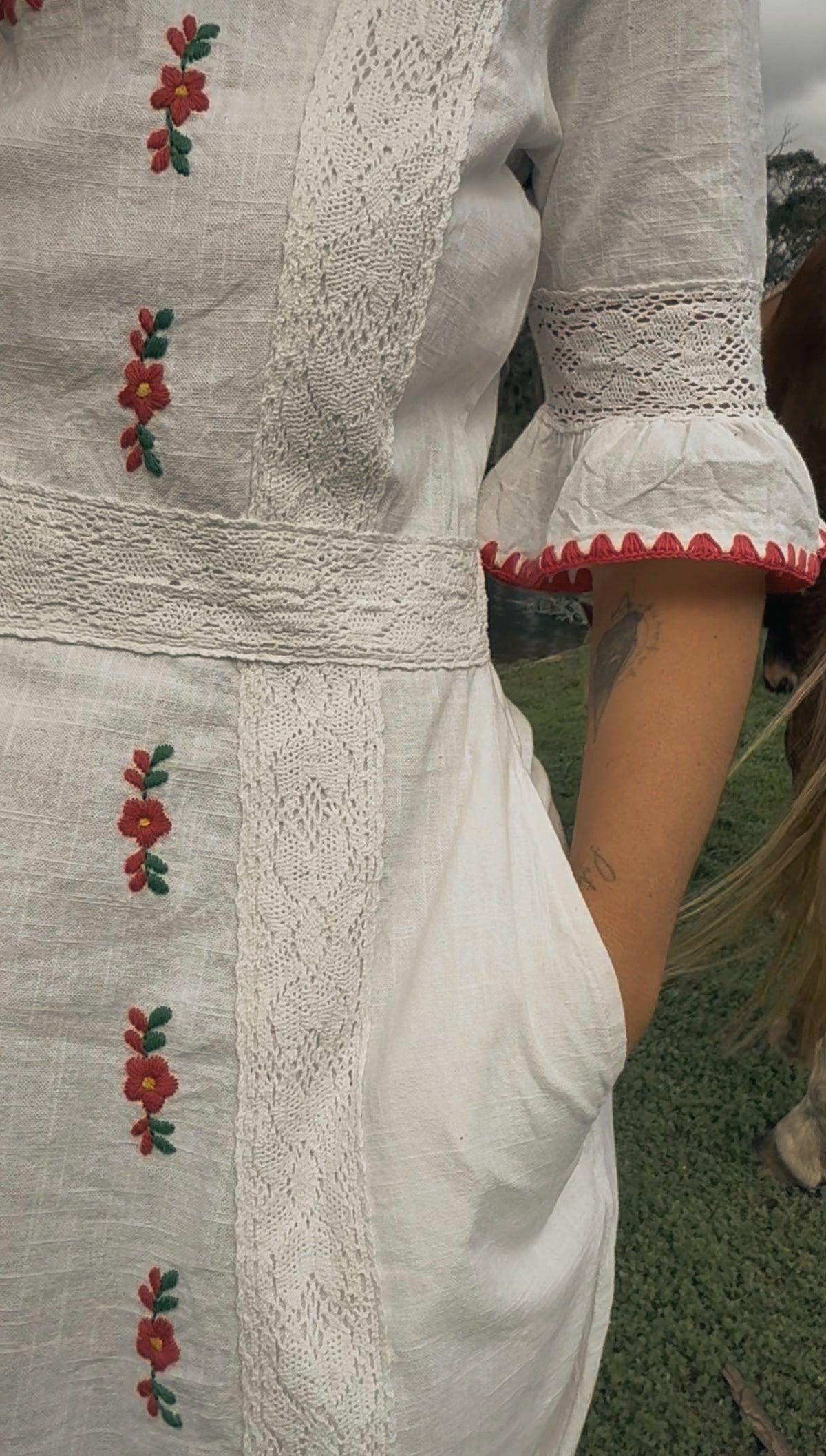 100% COTTON - FOLKLORE EMBROIDERED DRESS