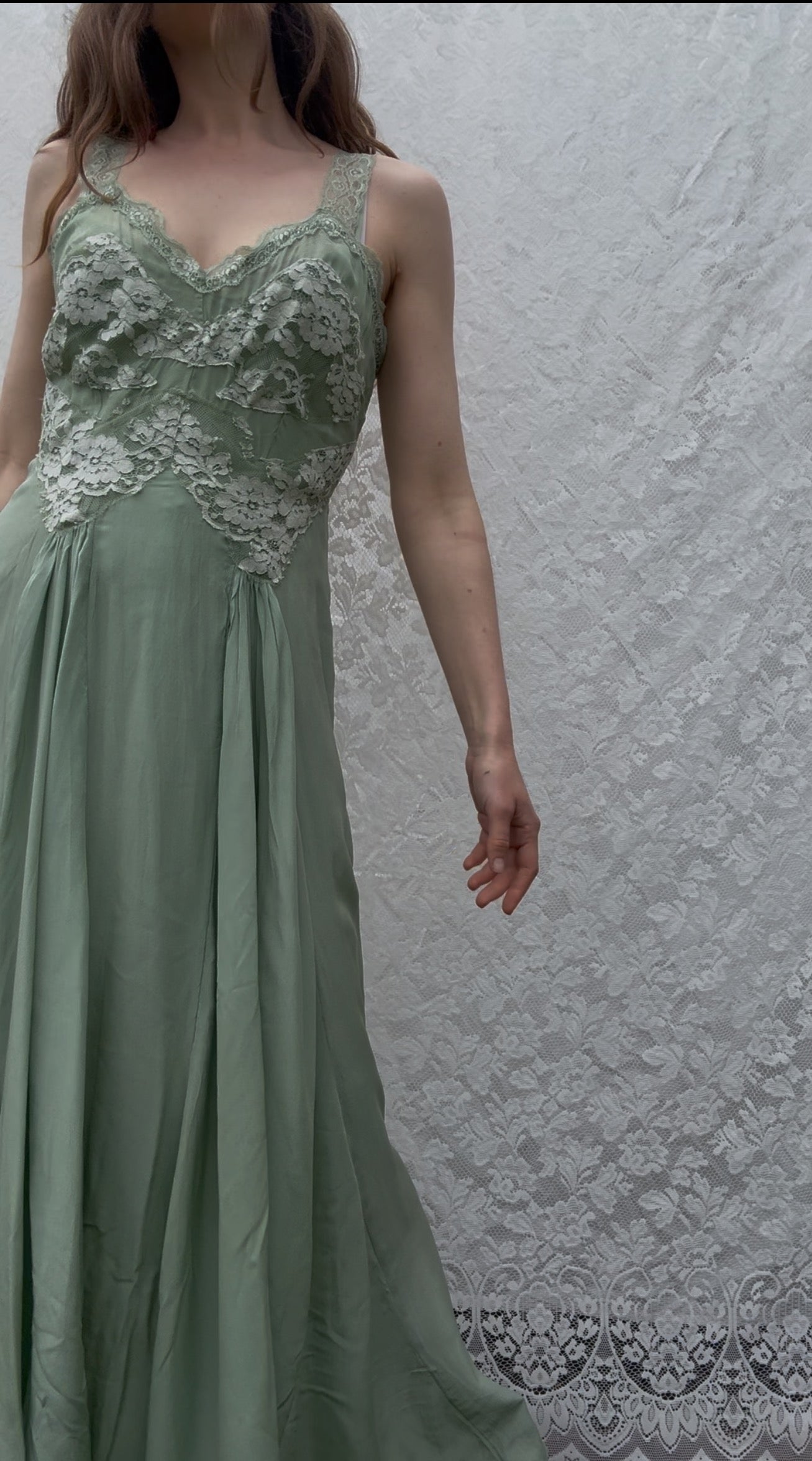 AURORA SILK & LACE DRESS - SAGE
