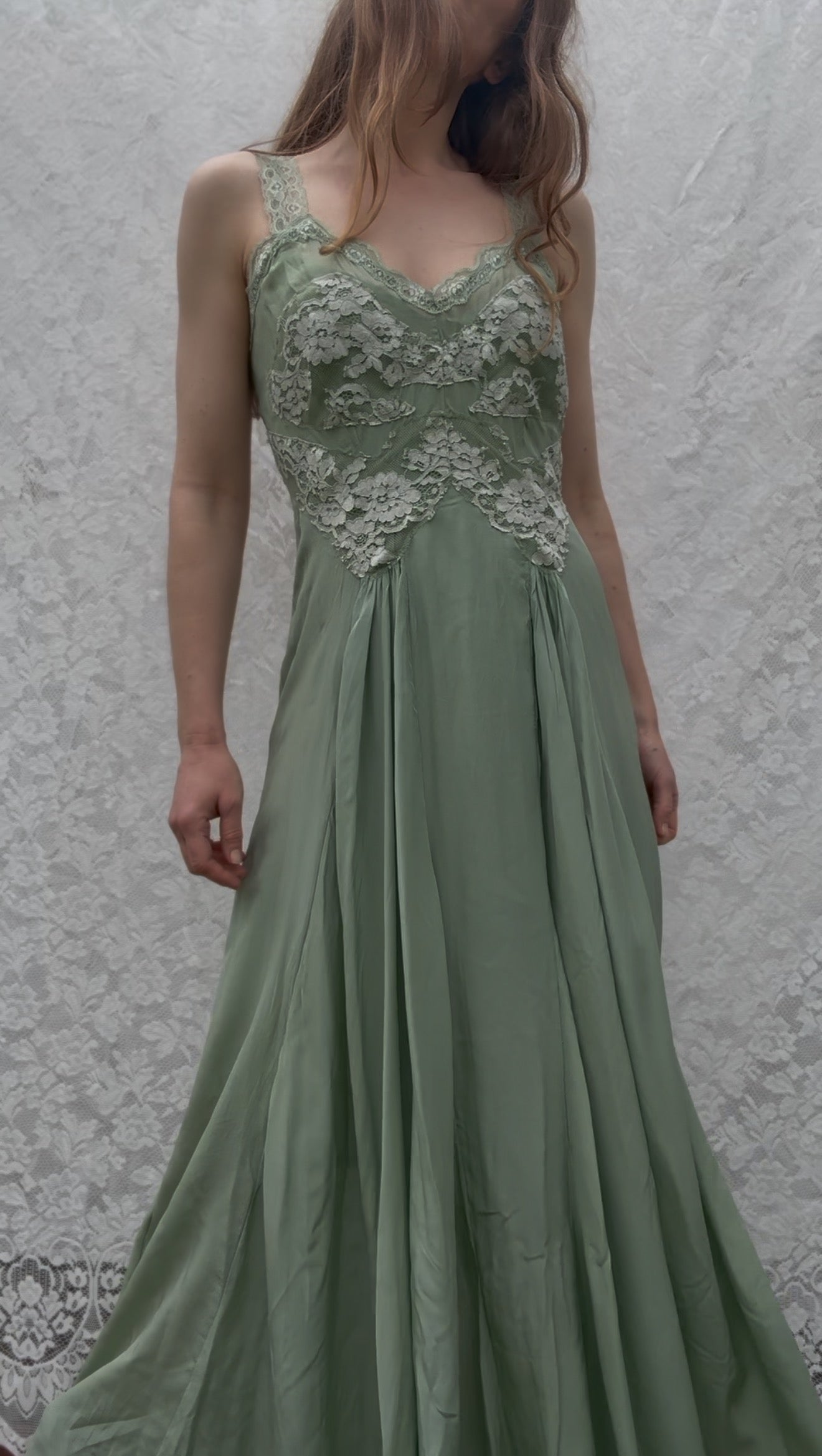 AURORA SILK & LACE DRESS - SAGE