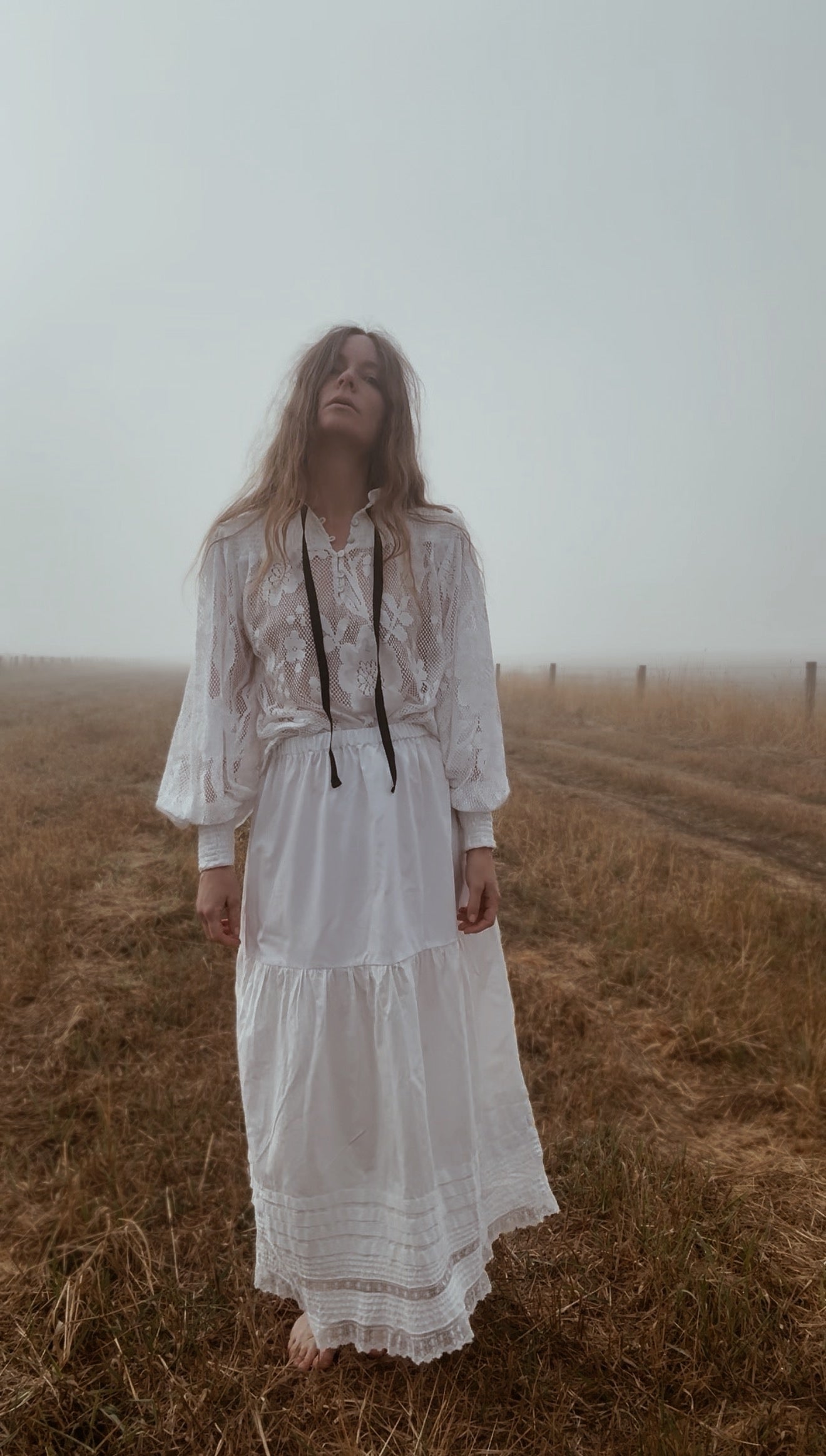 REWORKED WHITE COTTON LACE SKIRT SMALL