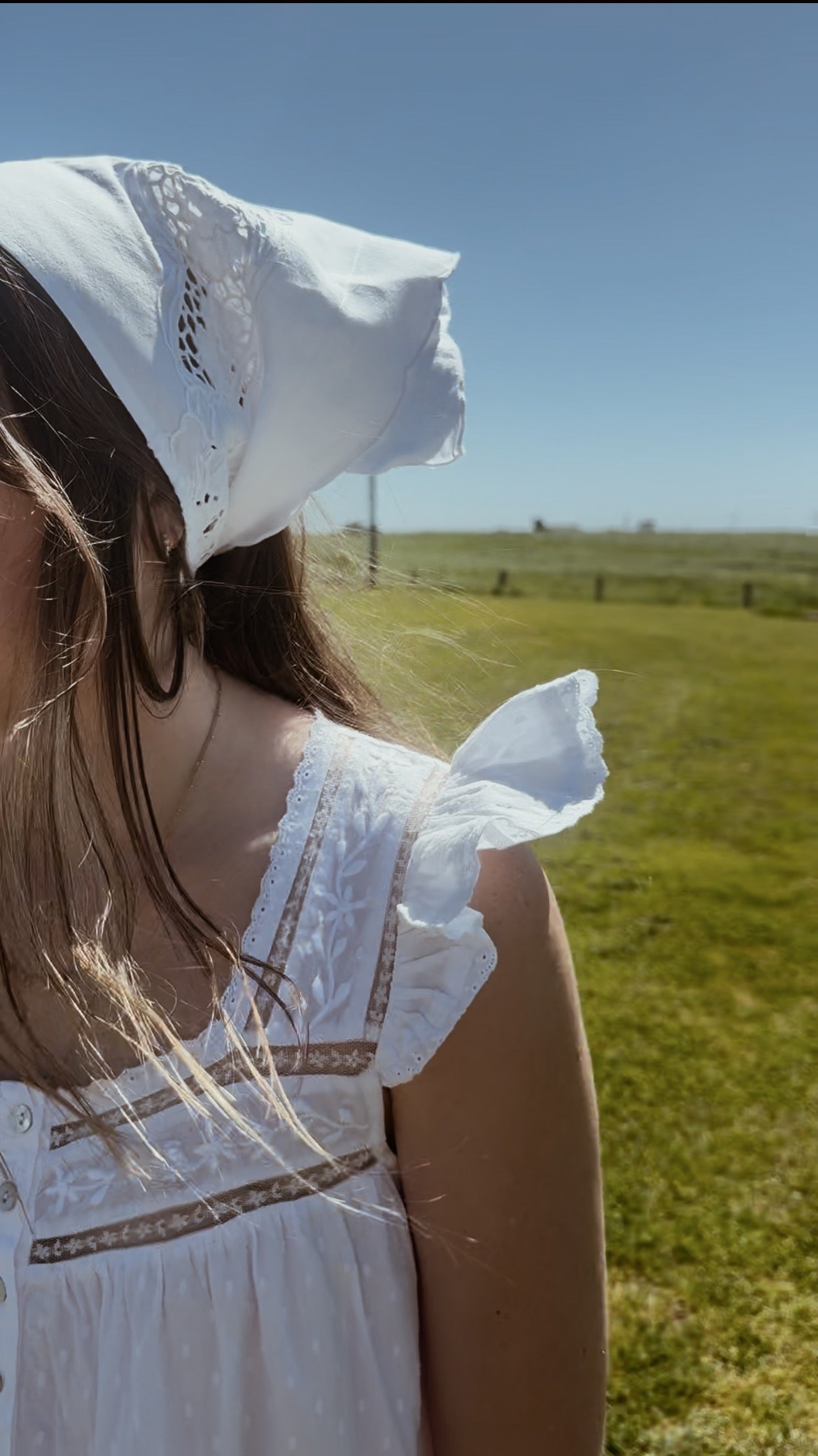 REWORKED - EMBROIDERED FLORAL COTTON HEAD SCARF WHITE
