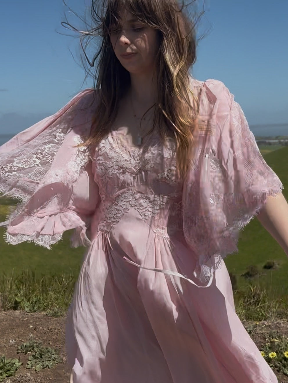 AMORET SILK CAPELET BLOUSE - PASTEL PINK