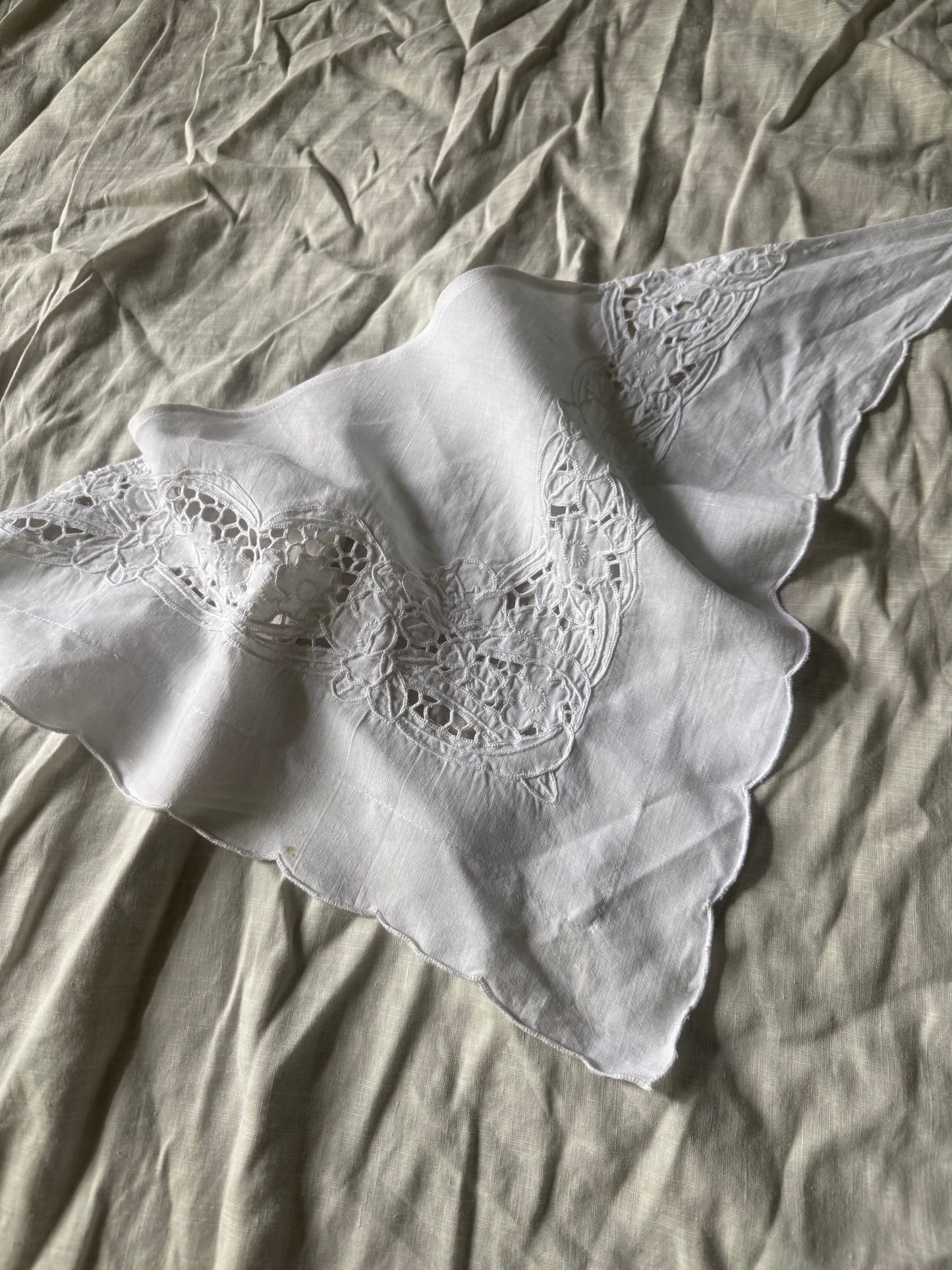 REWORKED - EMBROIDERED BORDER COTTON HEAD SCARF WHITE