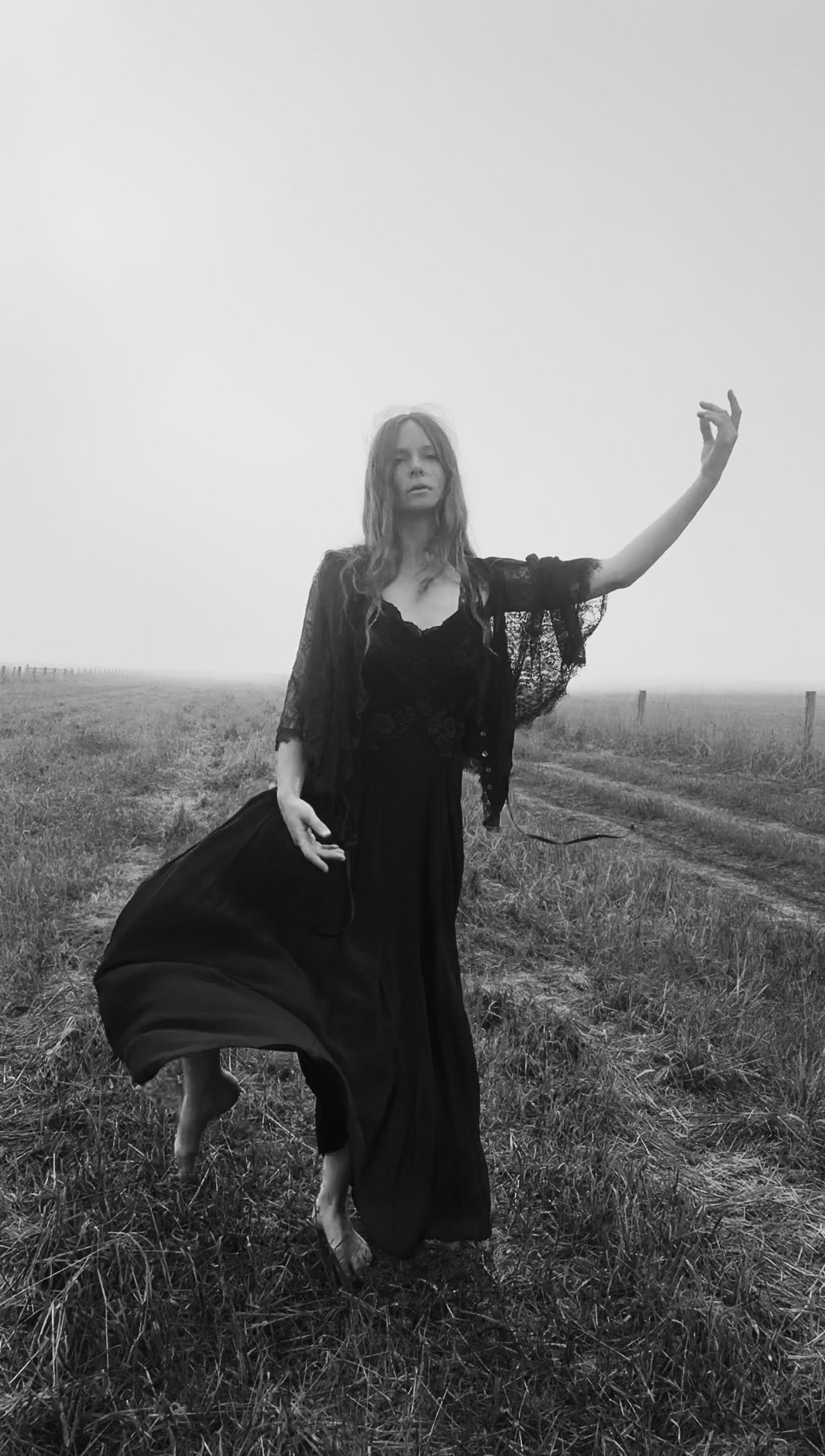 AMORET SILK CAPELET BLOUSE - BLACK