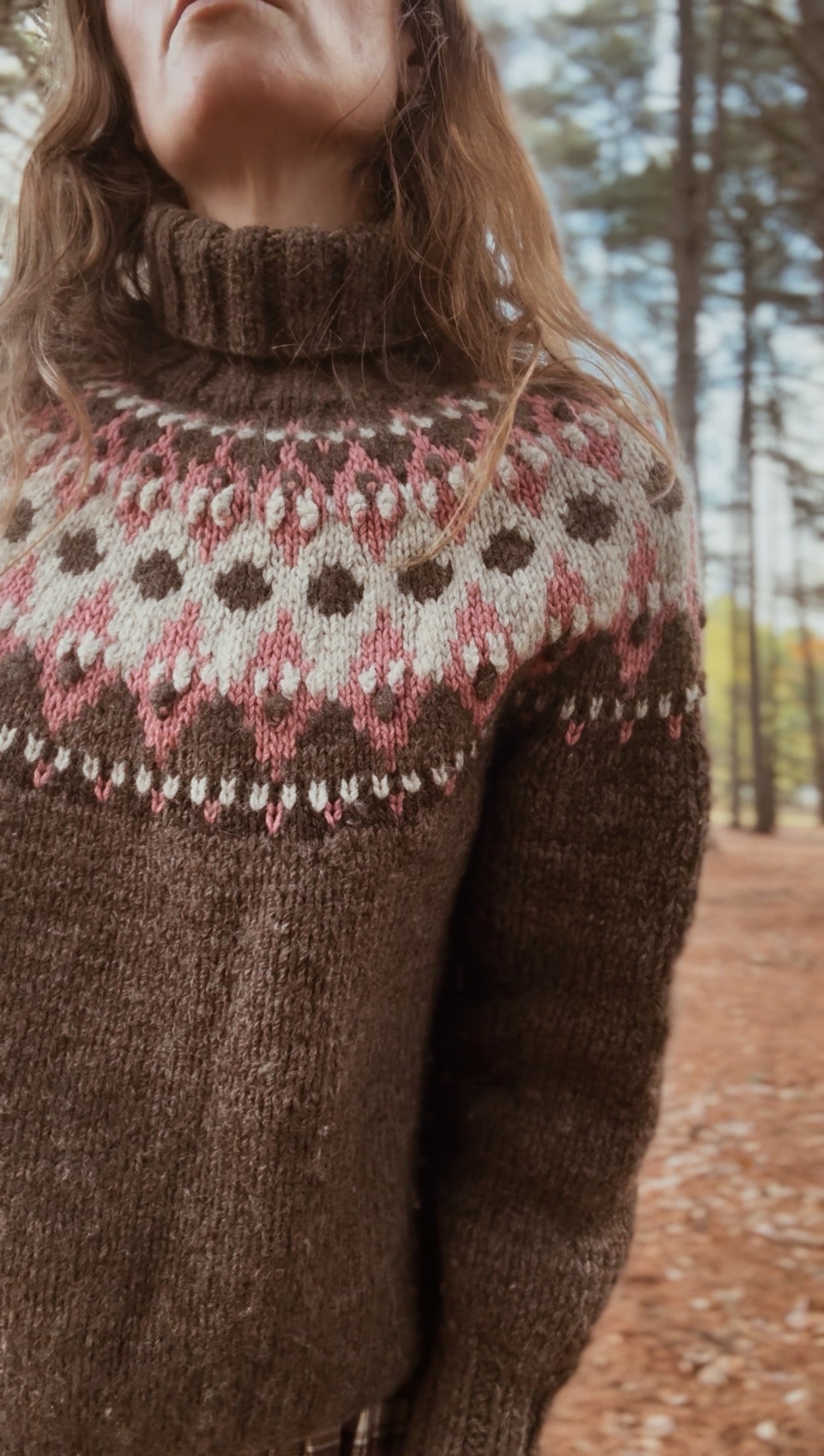 VINTAGE HANDMADE BROWN WOOL FAIRISLE JUMPER S-XL