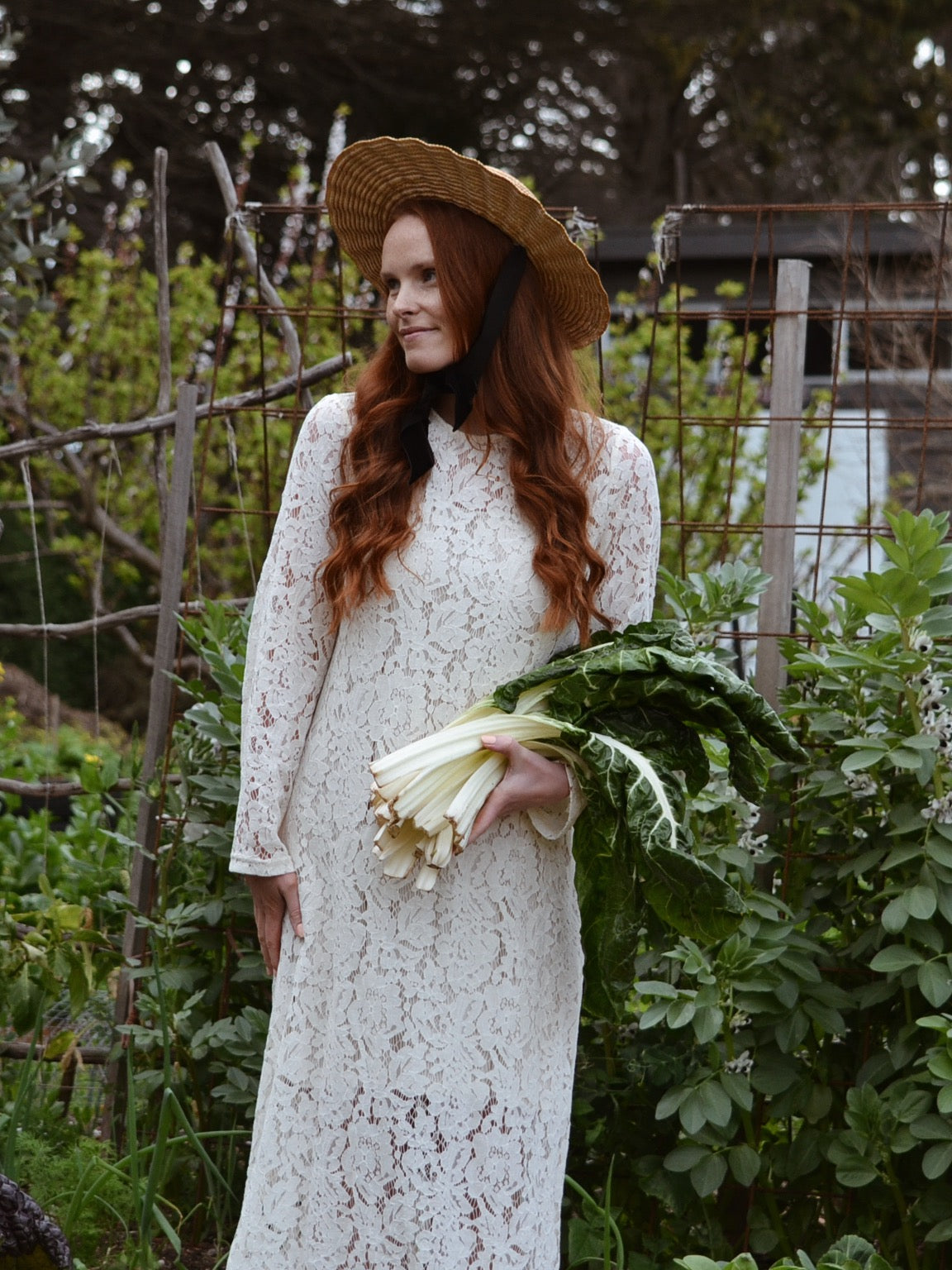 REWORKED - LACE DRESS SIZE 8-10