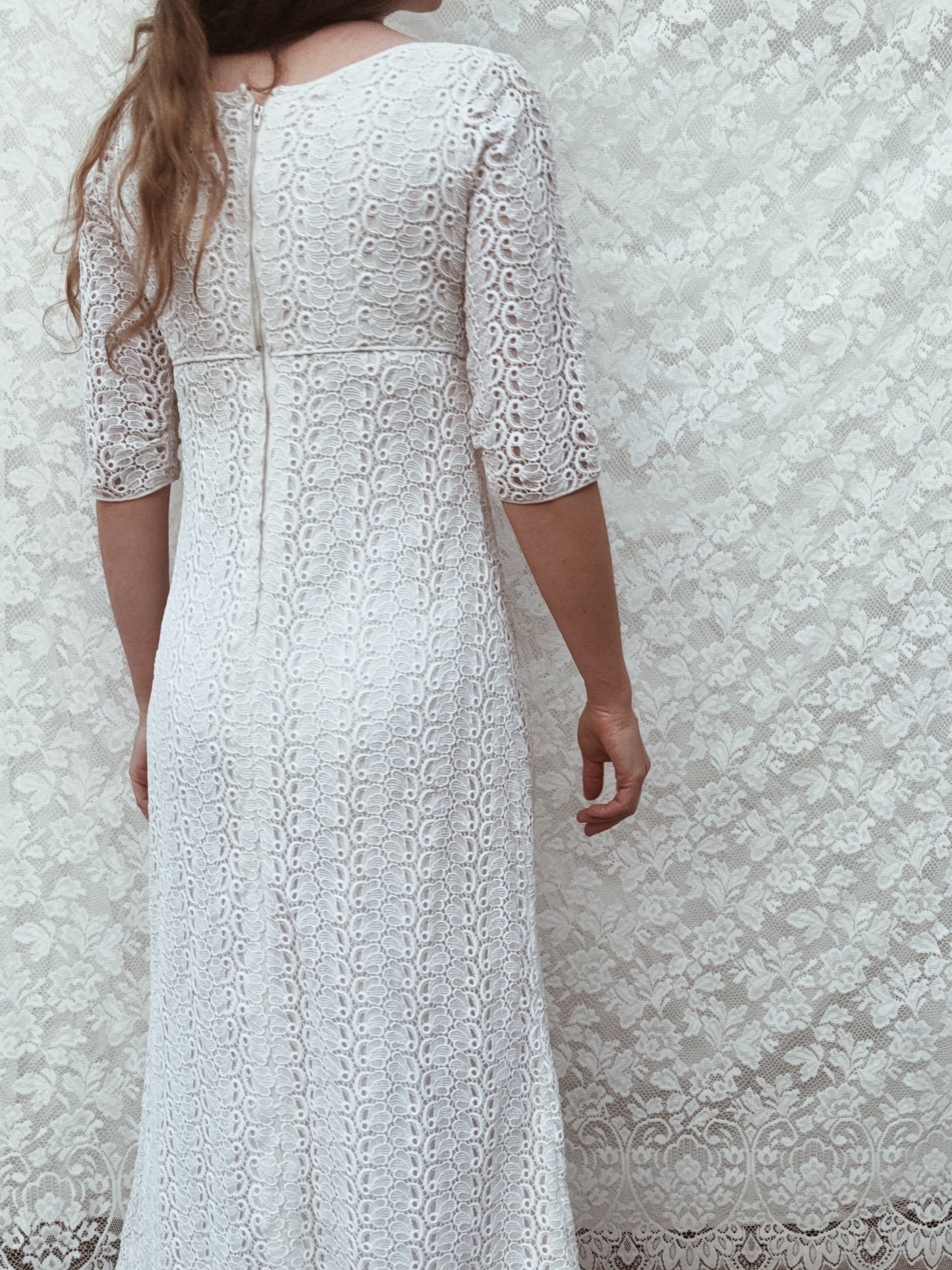 VINTAGE CROCHET WHITE LACE DRESS XS