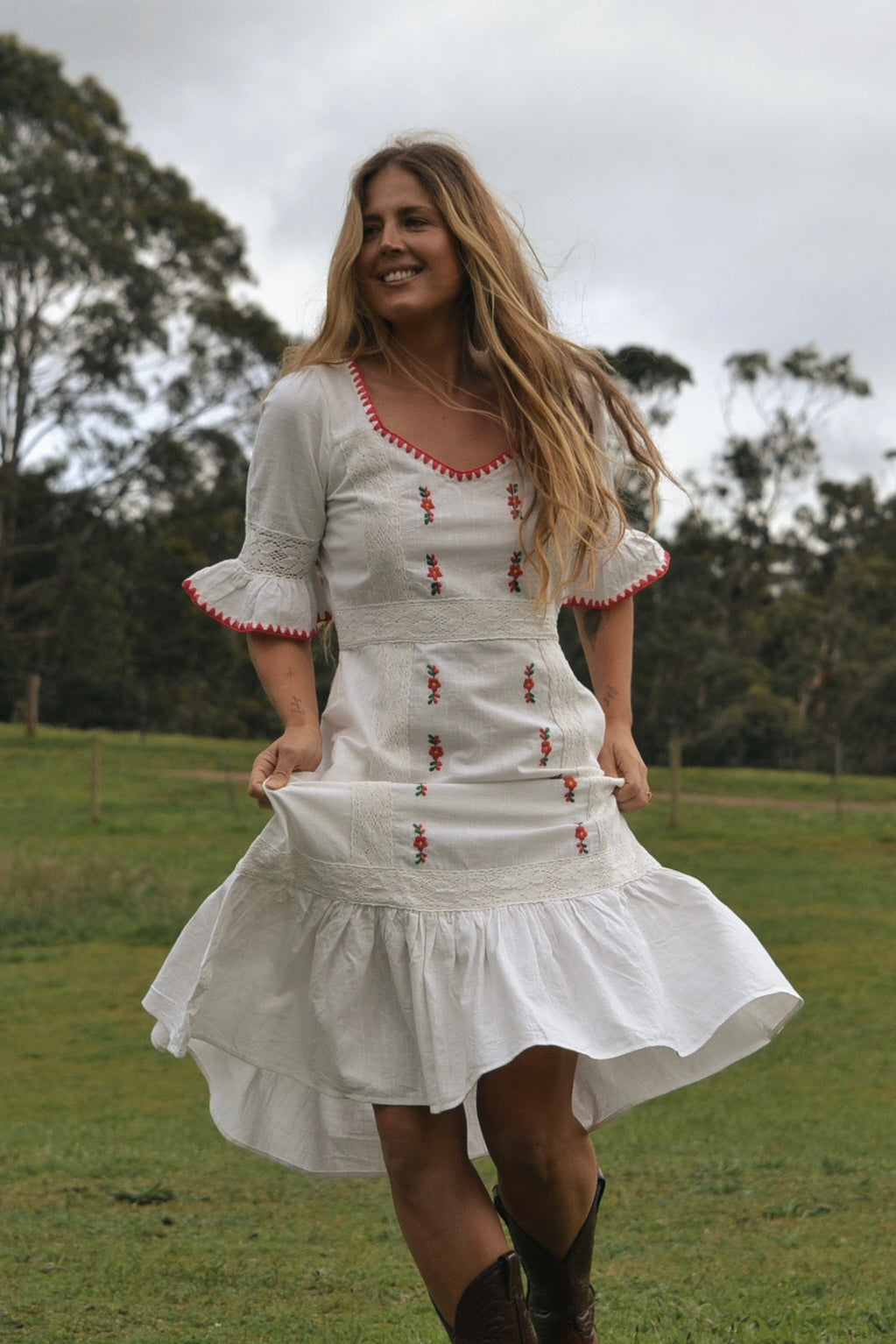 100% COTTON - FOLKLORE EMBROIDERED DRESS