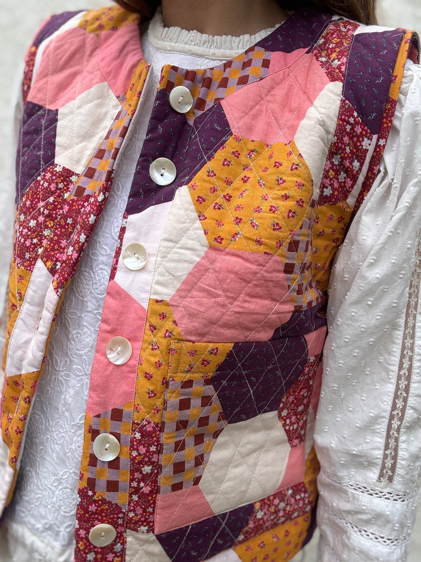 SAMPLE - PEMBROKE CROP REVERSIBLE QUILTED JACKET/VEST XS