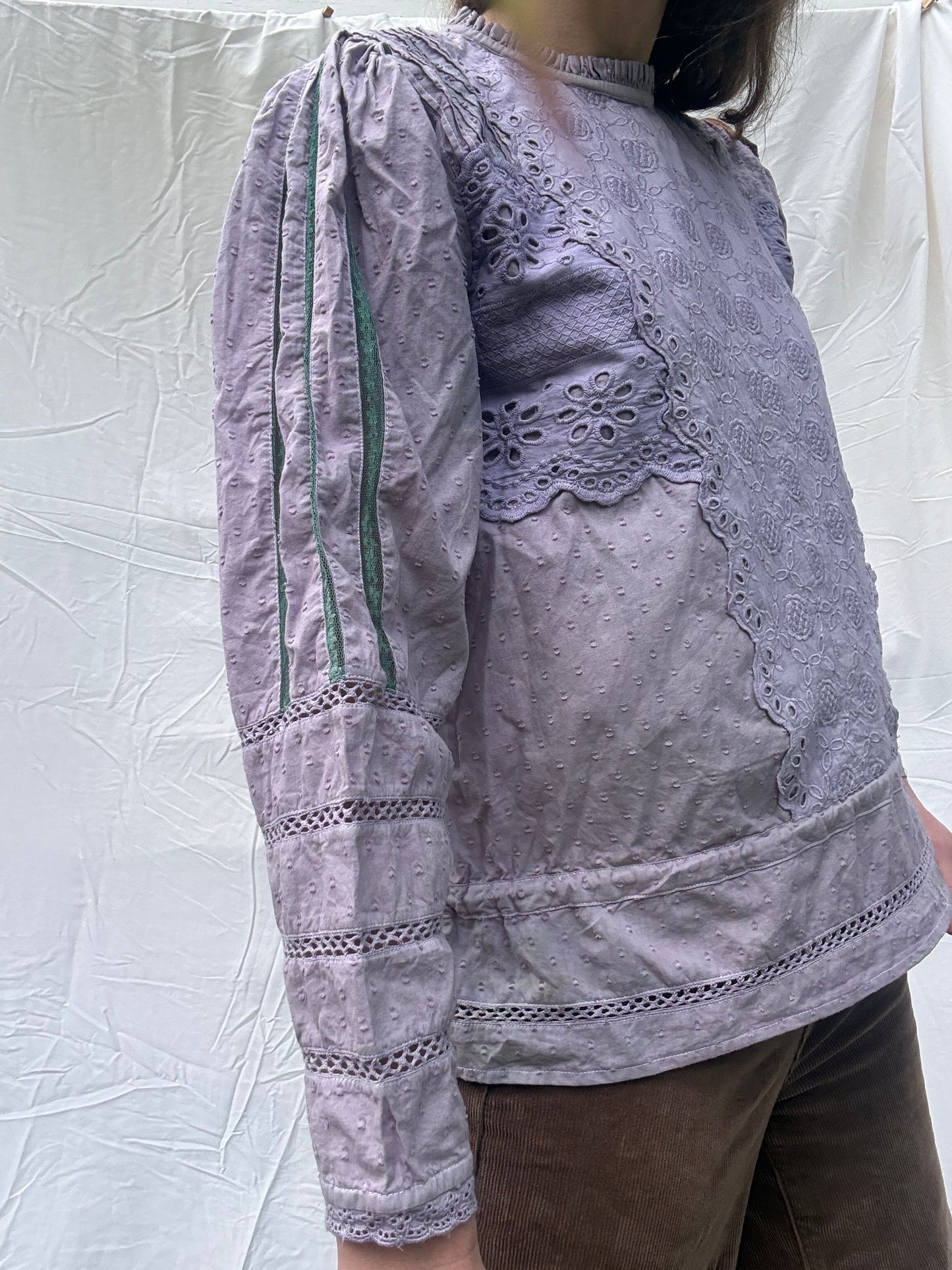 SAMPLE - SAINSBURY COTTON LACE BLOUSE LAVENDER SMALL