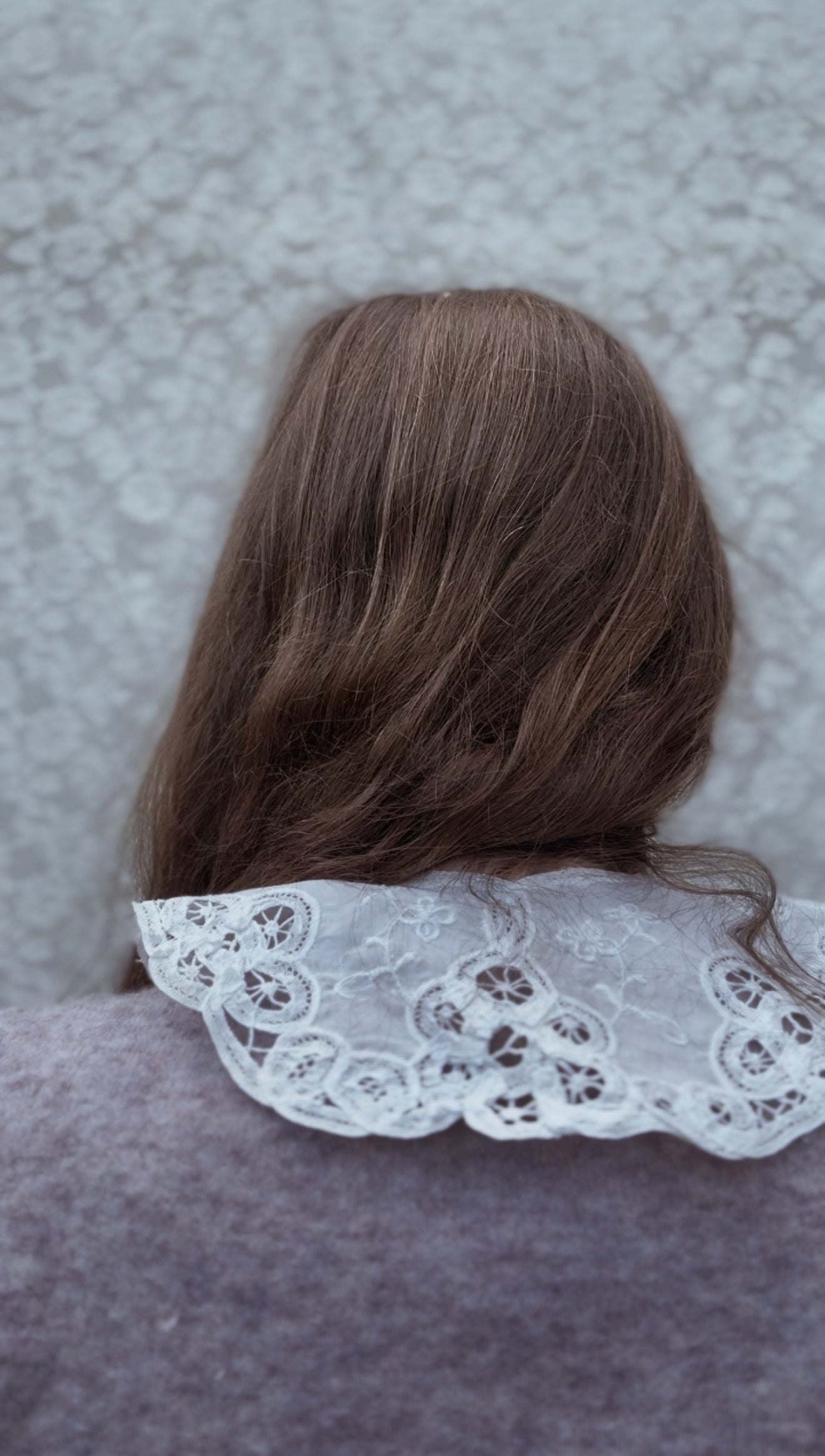 VINTAGE WHITE LACE EMBROIDERED COLLAR