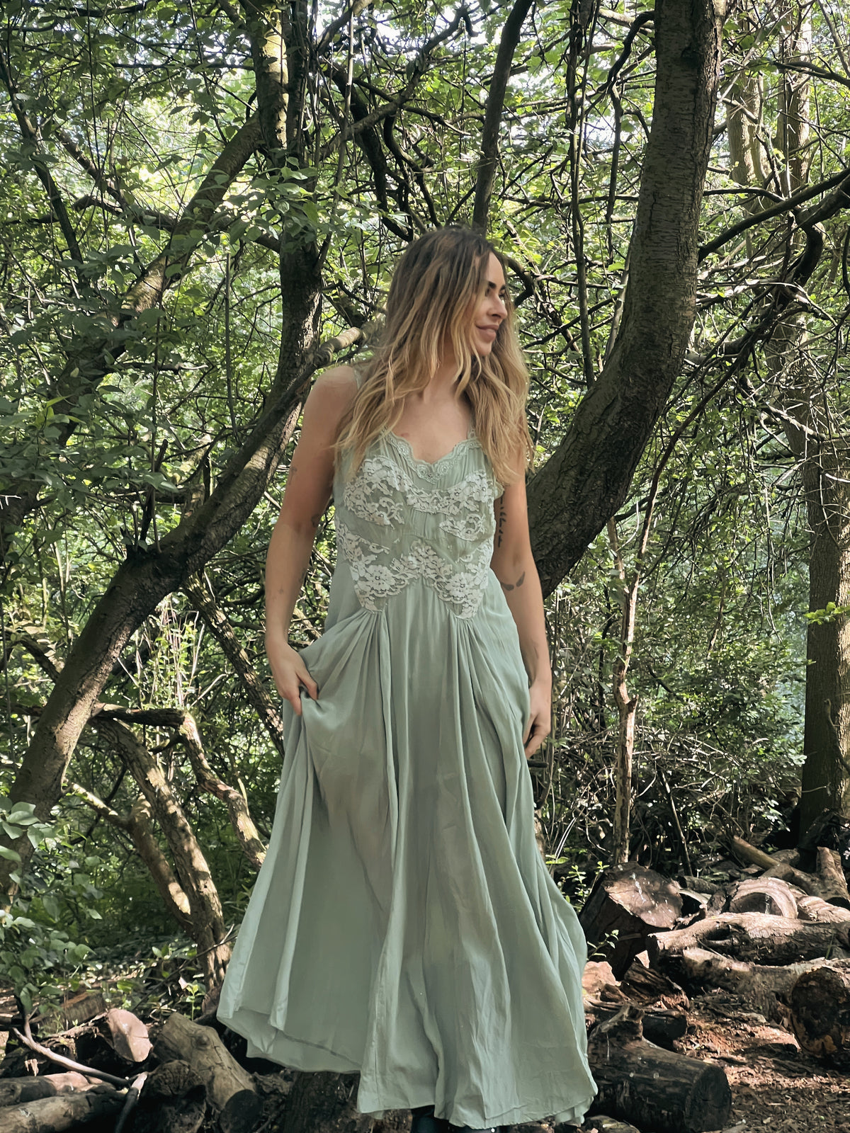 AURORA SILK & LACE DRESS - SAGE