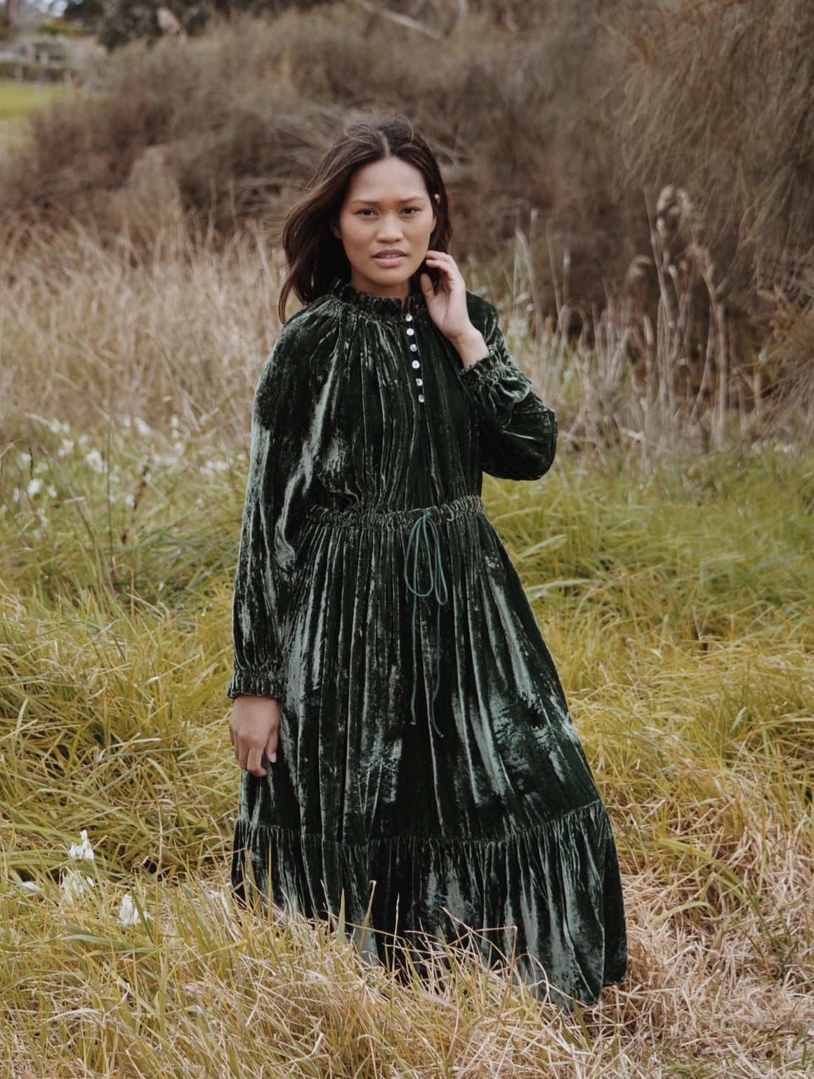 PRAIRIE SILK VELVET DRESS FOREST GREEN – ANKOA