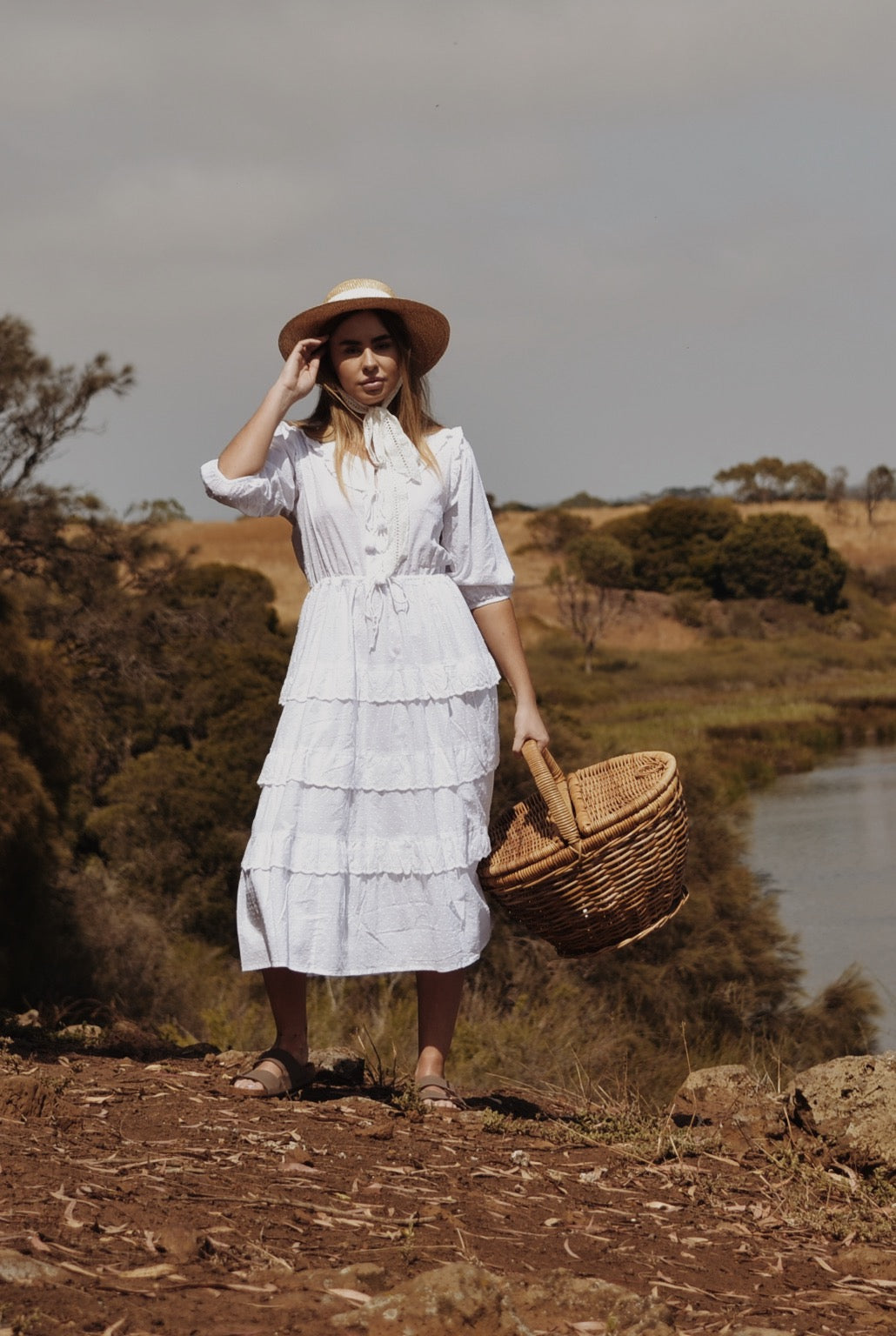 LITTÉRAIRE WHITE COTTON LACE DRESS – ANKOA